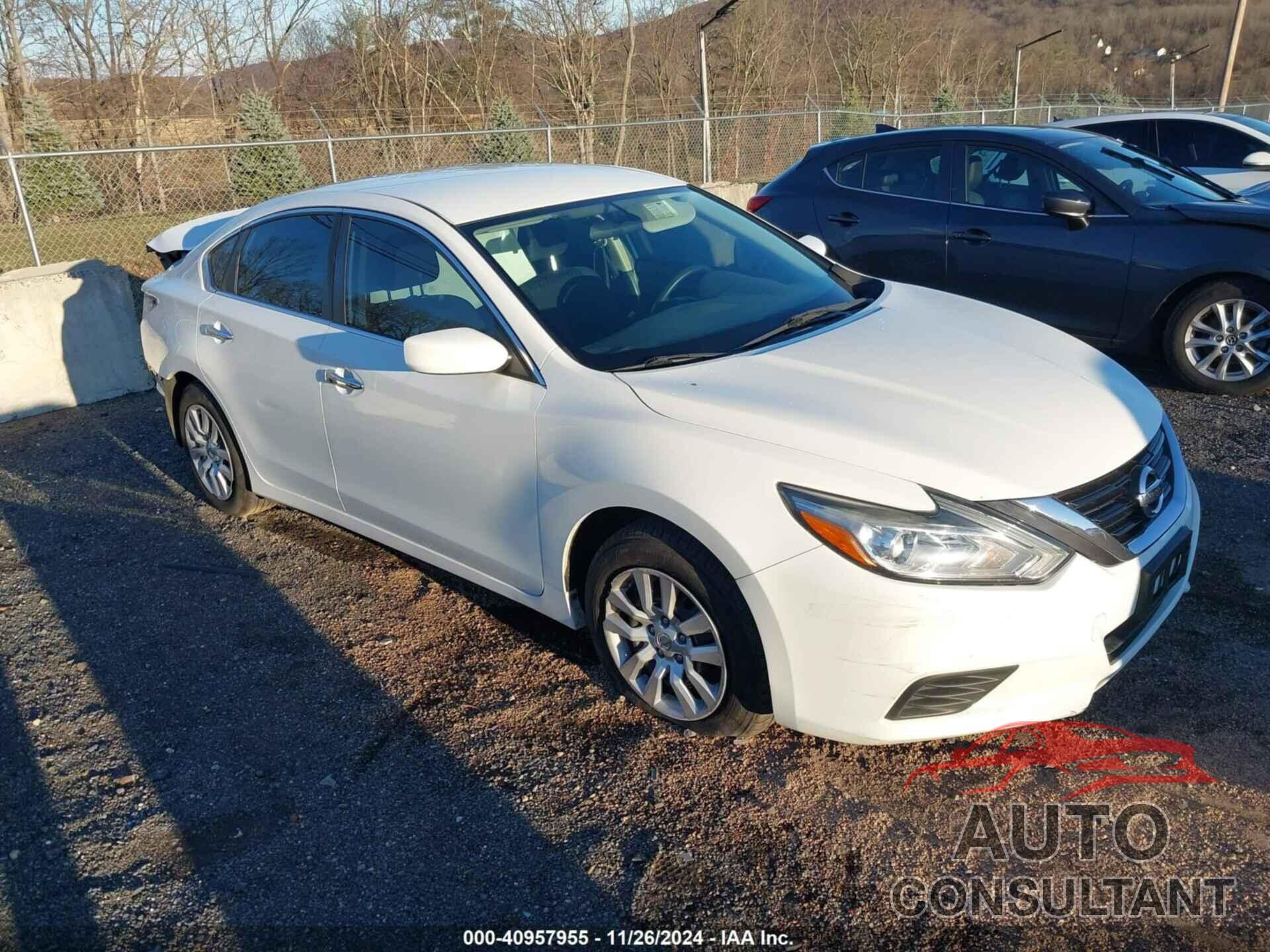 NISSAN ALTIMA 2017 - 1N4AL3AP5HN364461