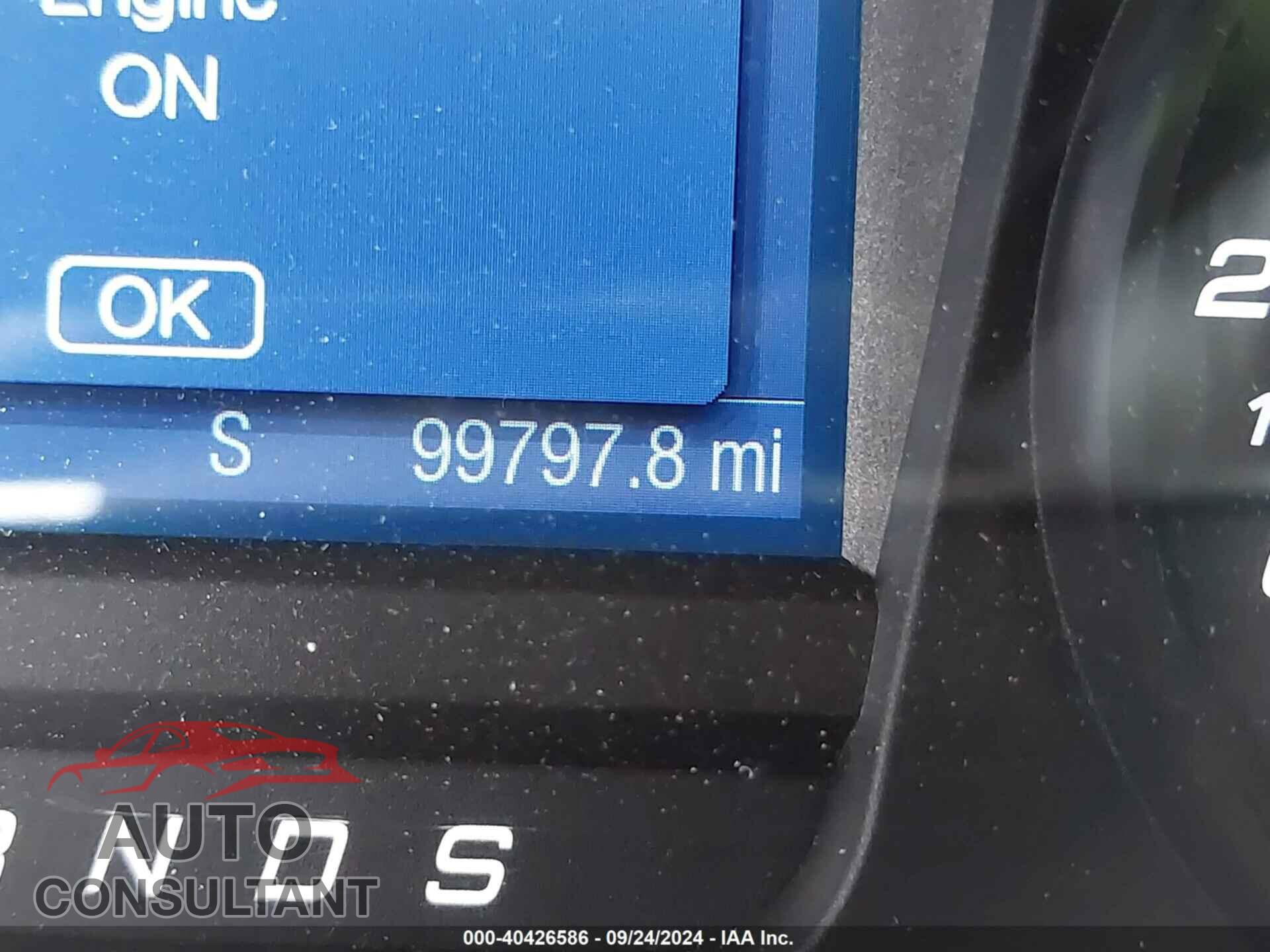 FORD TAURUS 2017 - 1FAHP2D83HG111984