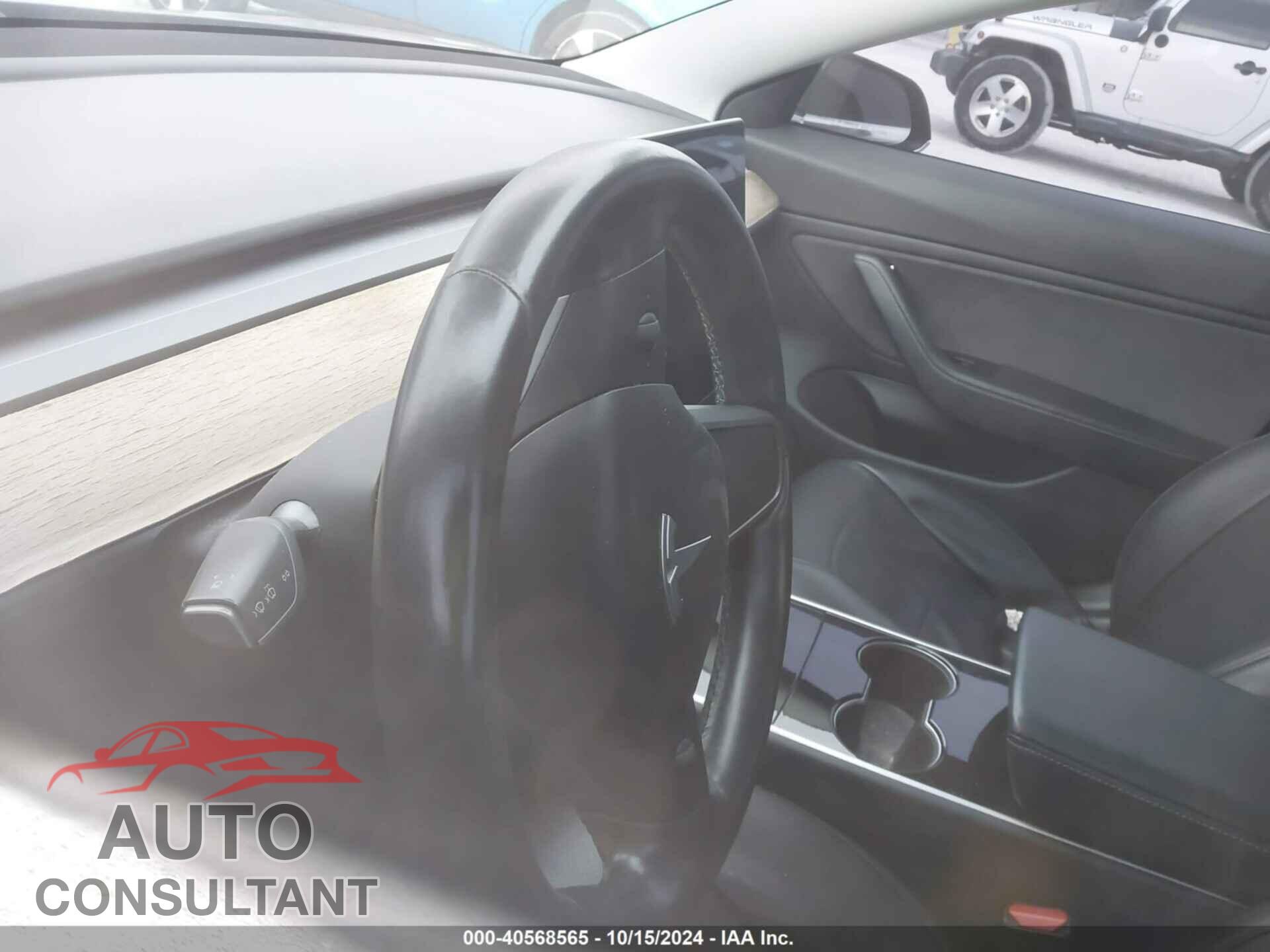 TESLA MODEL 3 2018 - 5YJ3E1EB2JF113370