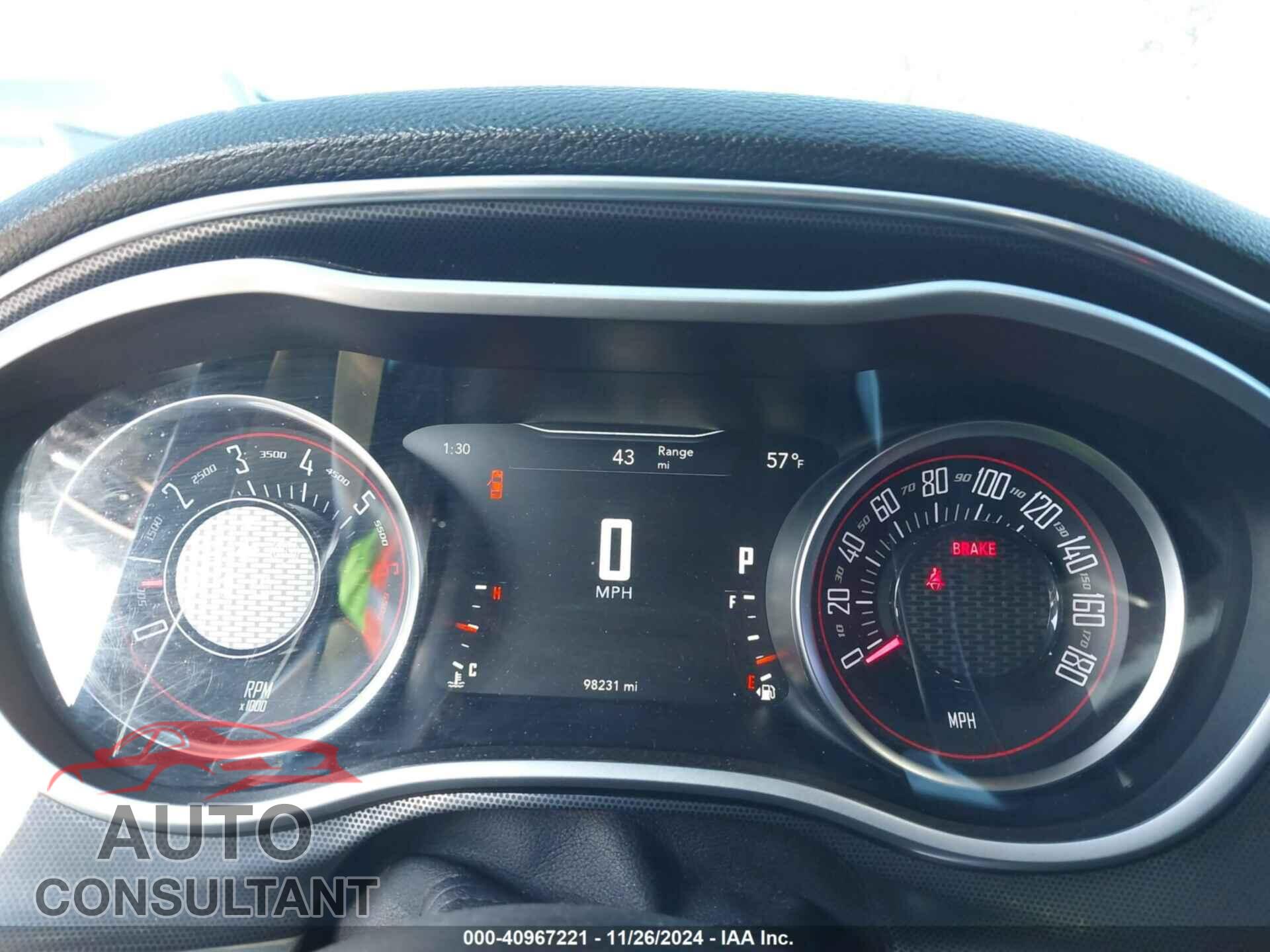 DODGE CHALLENGER 2017 - 2C3CDZFJ8HH598565