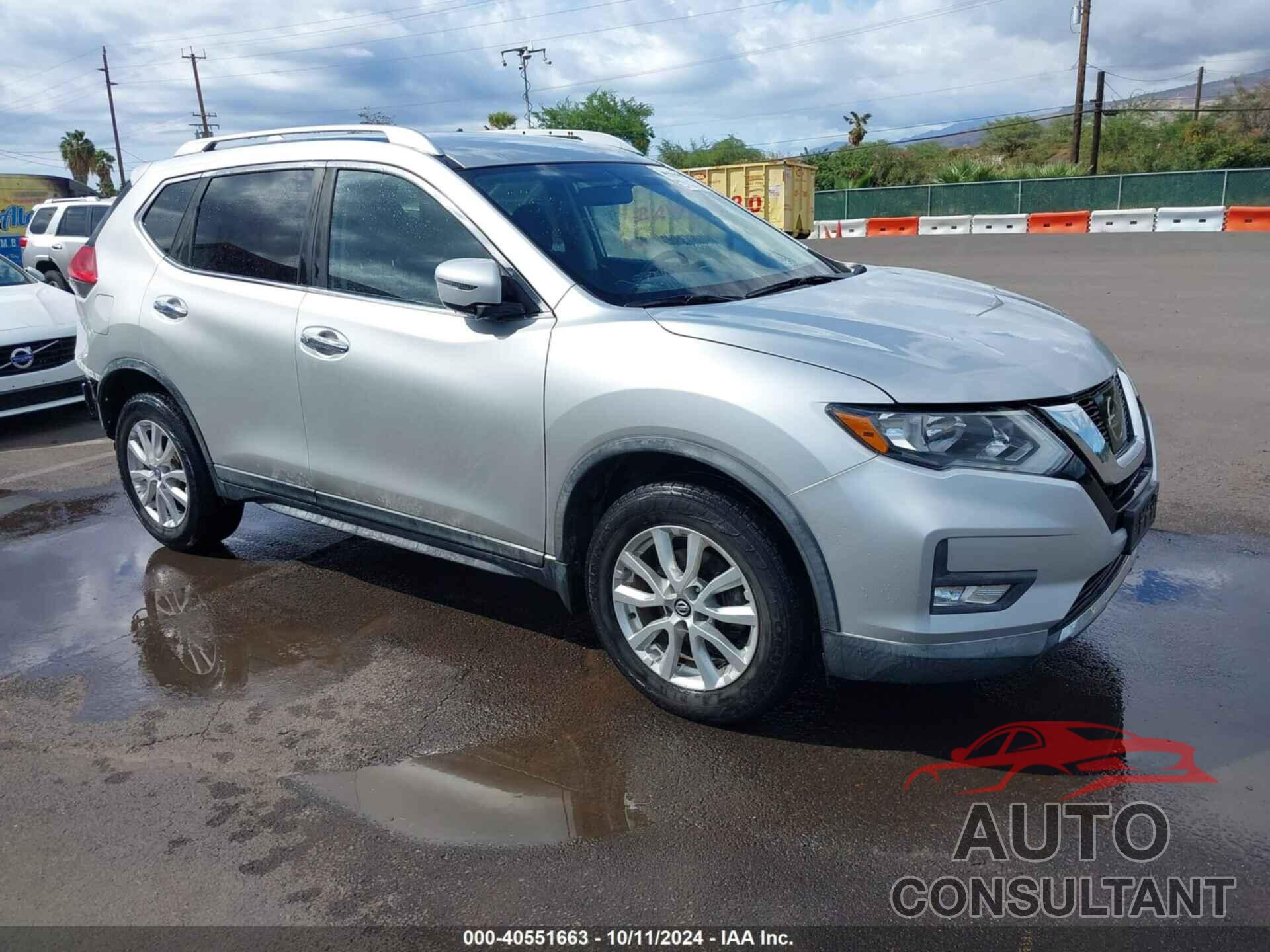 NISSAN ROGUE 2017 - KNMAT2MT0HP618918