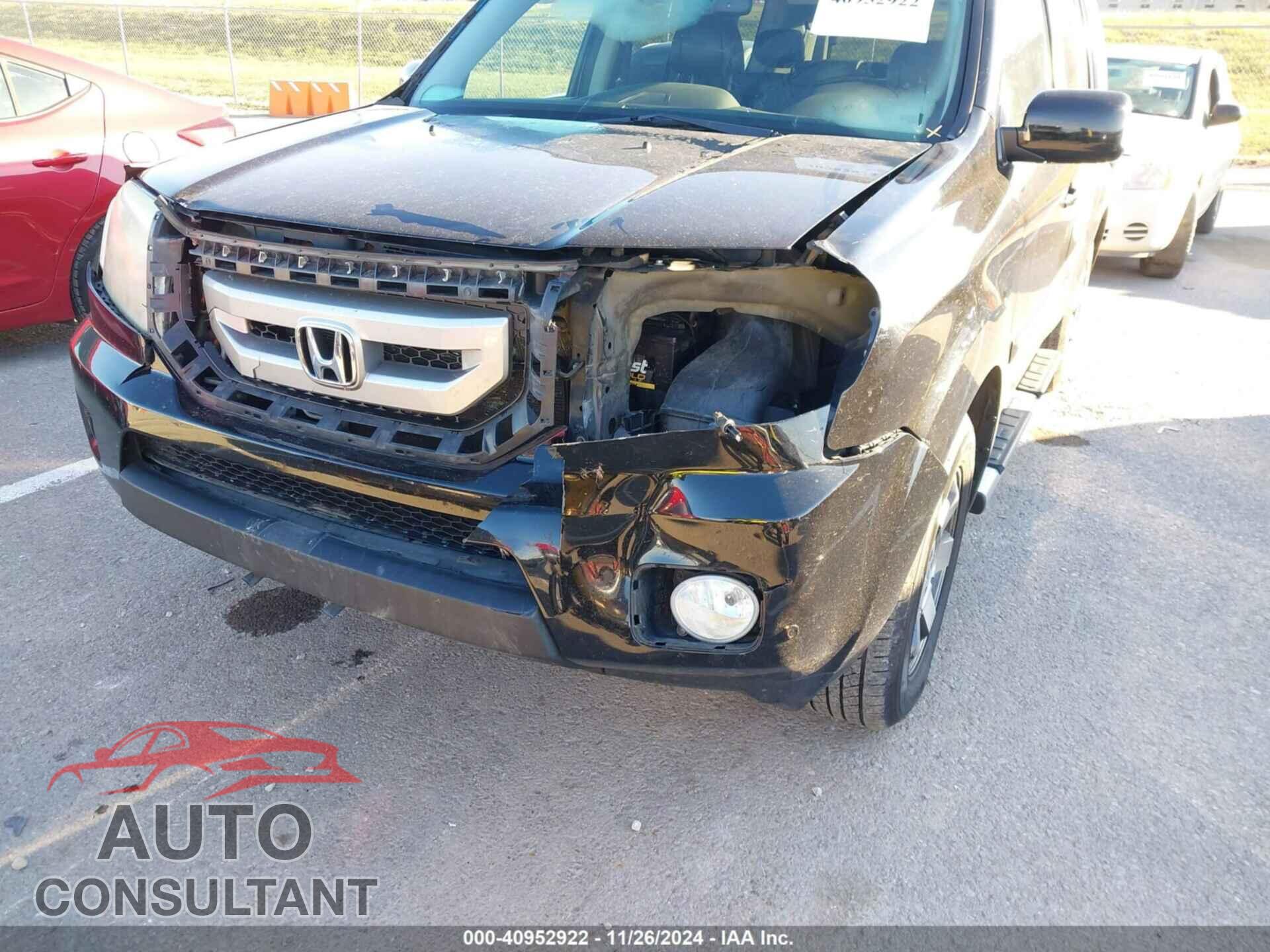 HONDA PILOT 2011 - 5FNYF4H91BB074401