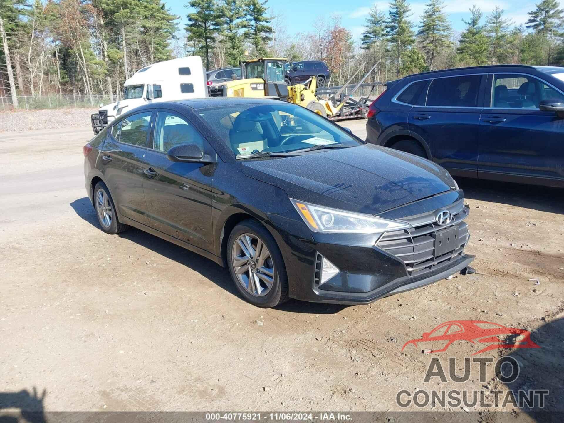 HYUNDAI ELANTRA 2019 - KMHD84LF8KU798806