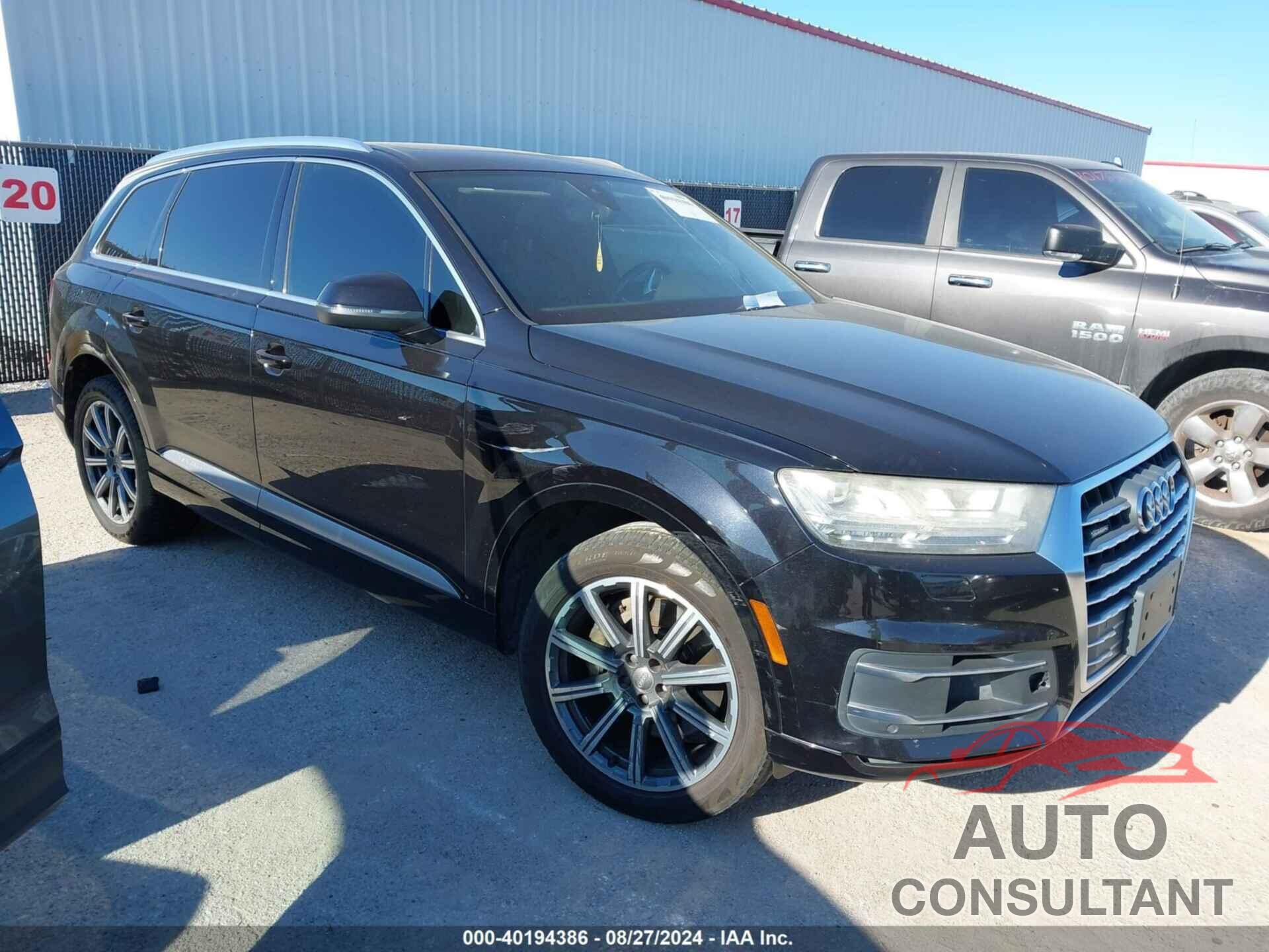 AUDI Q7 2017 - WA1LAAF77HD016764