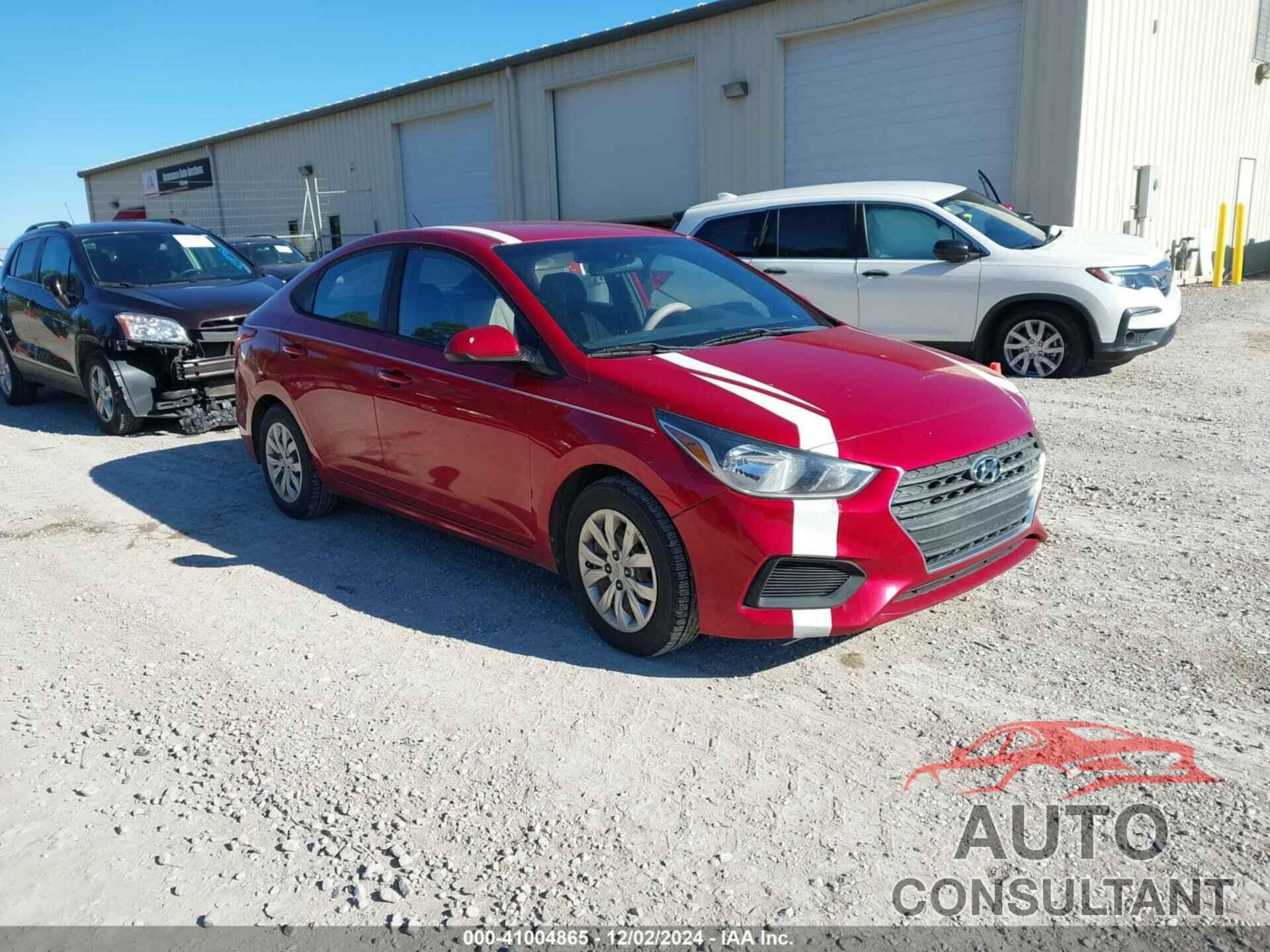 HYUNDAI ACCENT 2018 - 3KPC24A38JE033389