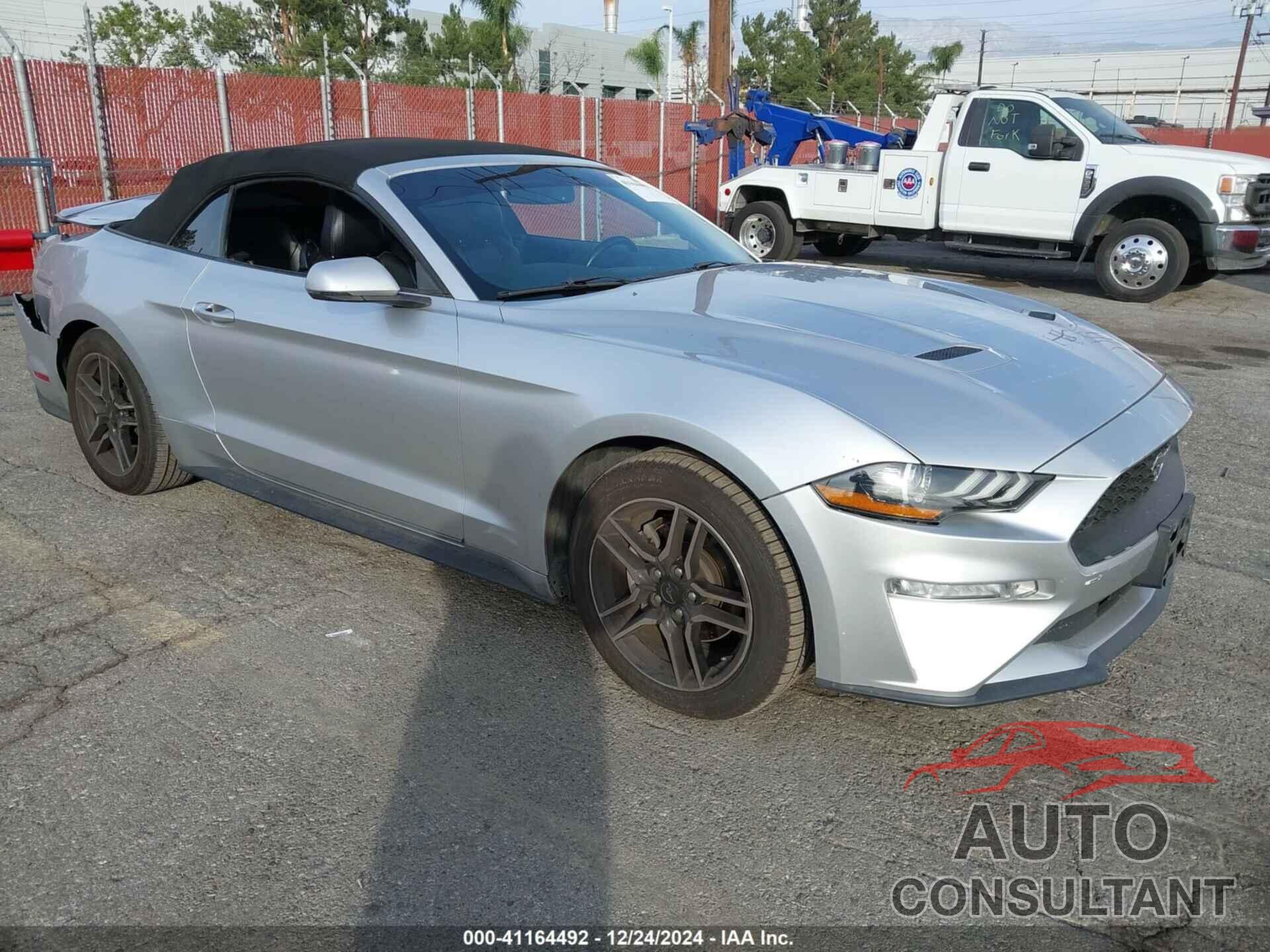 FORD MUSTANG 2019 - 1FATP8UH5K5169966