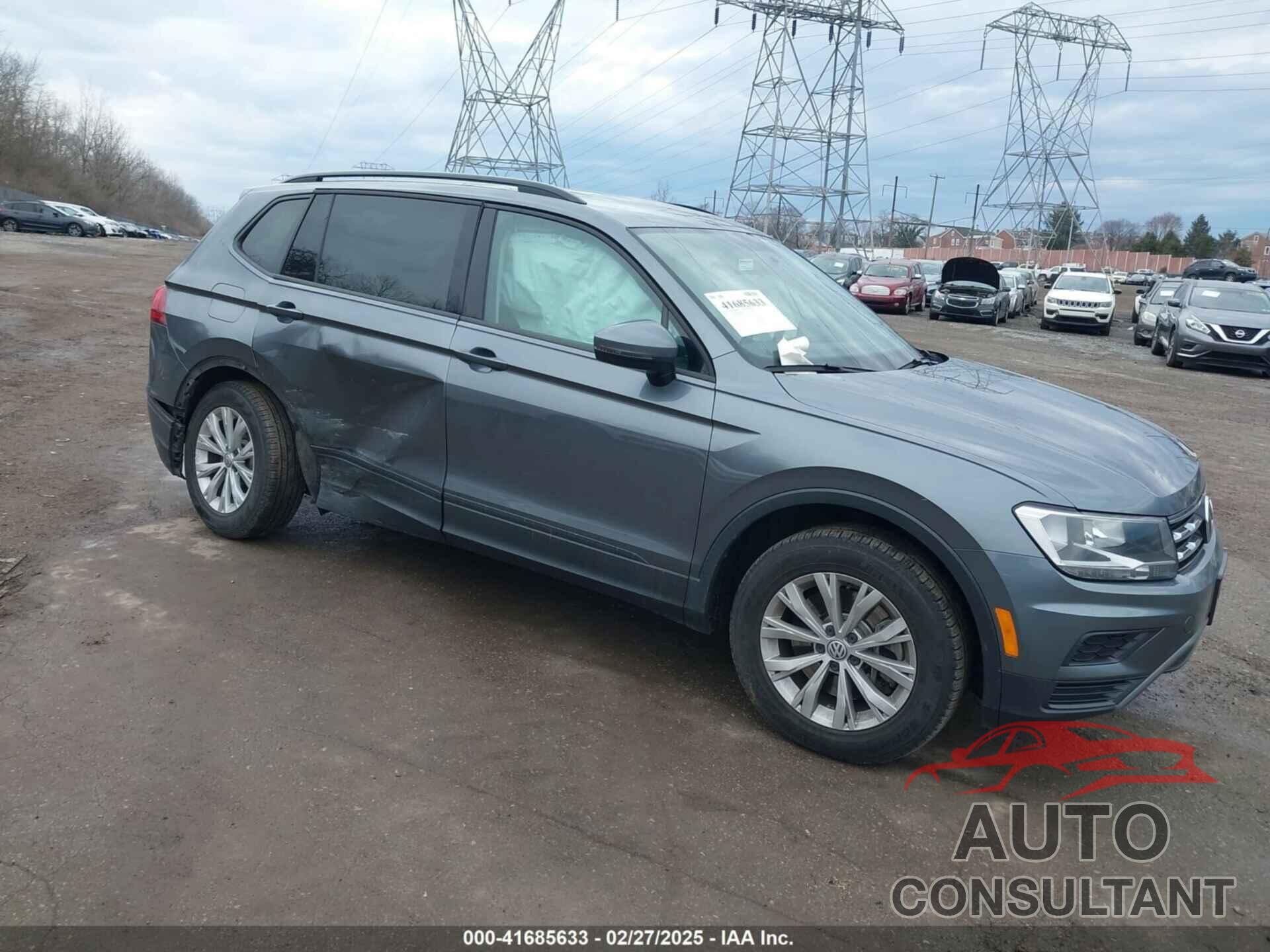 VOLKSWAGEN TIGUAN 2018 - 3VV0B7AX7JM074336