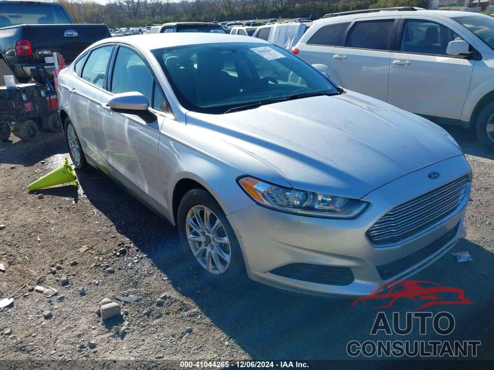 FORD FUSION 2015 - 3FA6P0G70FR231424