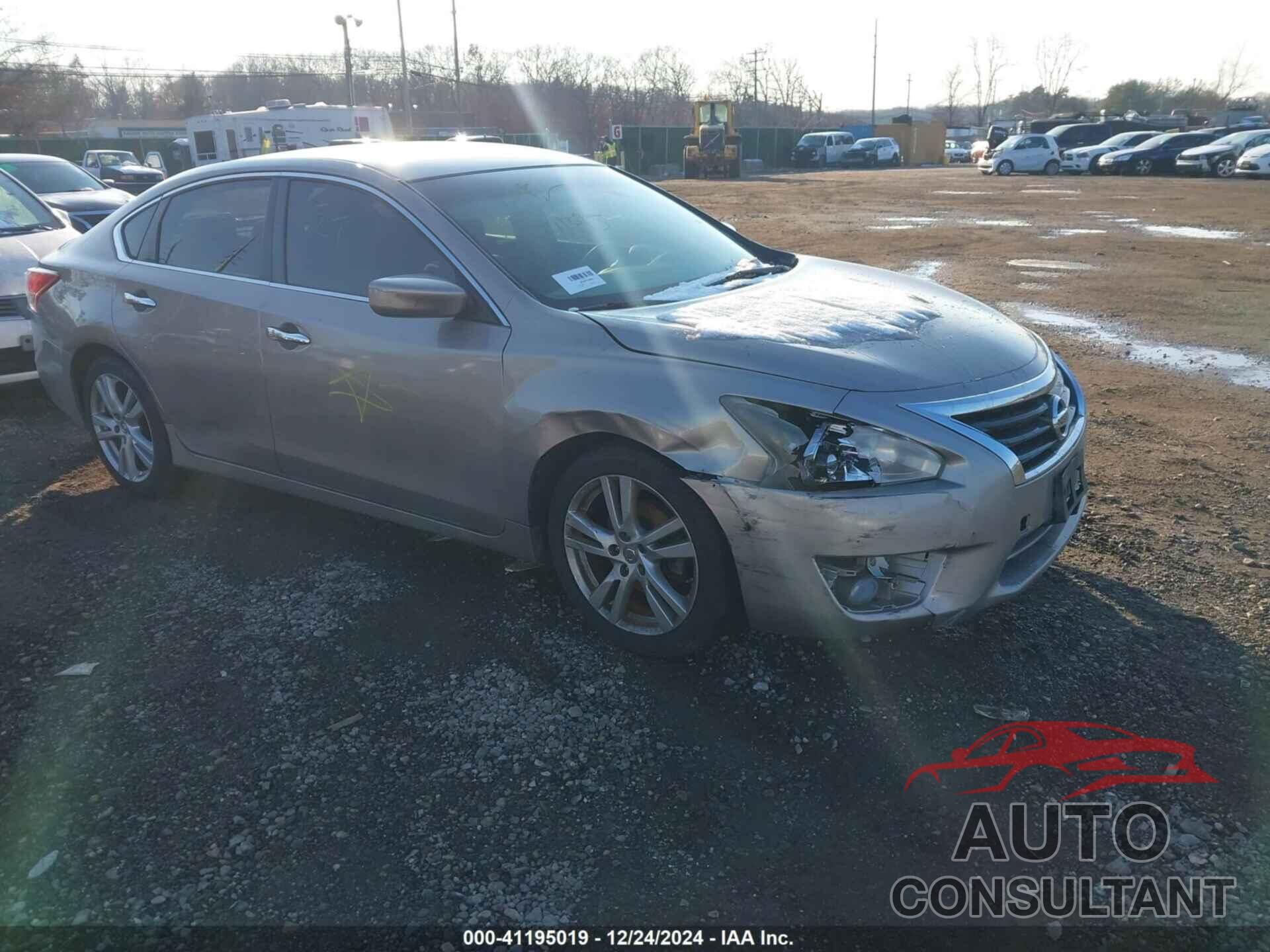 NISSAN ALTIMA 2013 - 1N4AL3AP1DC212537