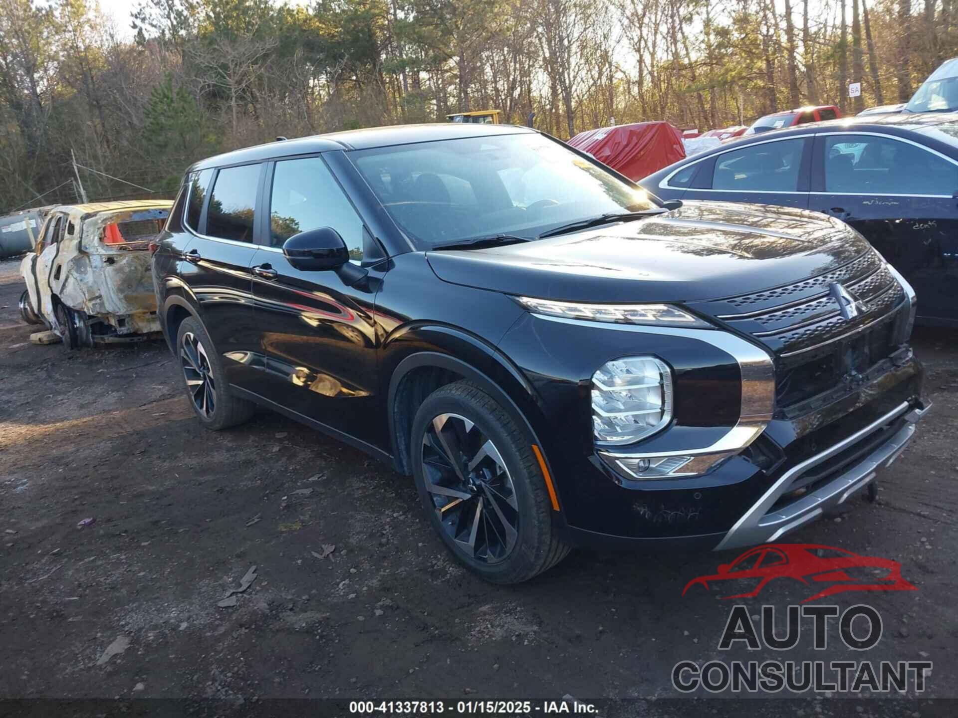 MITSUBISHI OUTLANDER 2024 - JA4J3VA80RZ068542