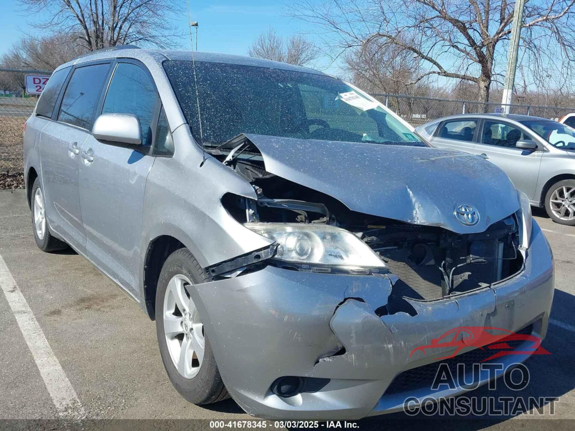 TOYOTA SIENNA 2012 - 5TDKK3DC3CS184554