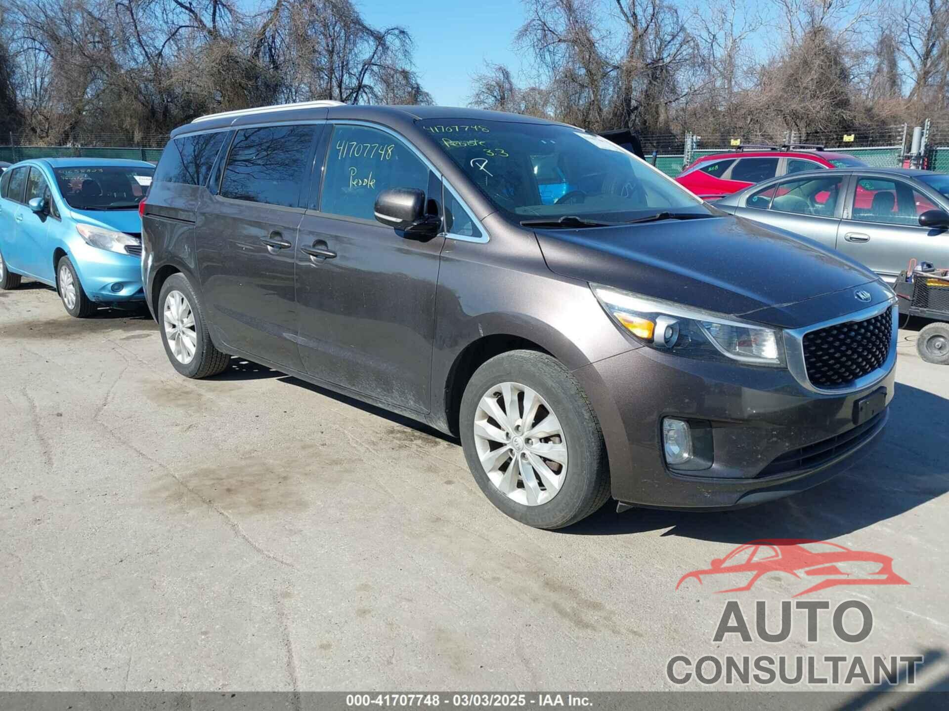 KIA SEDONA 2016 - KNDMC5C12G6137510