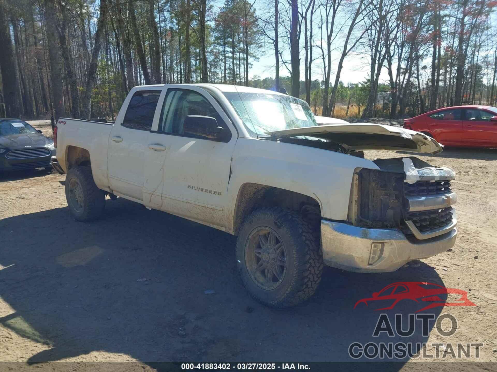CHEVROLET SILVERADO 1500 2018 - 3GCUKREC1JG469338
