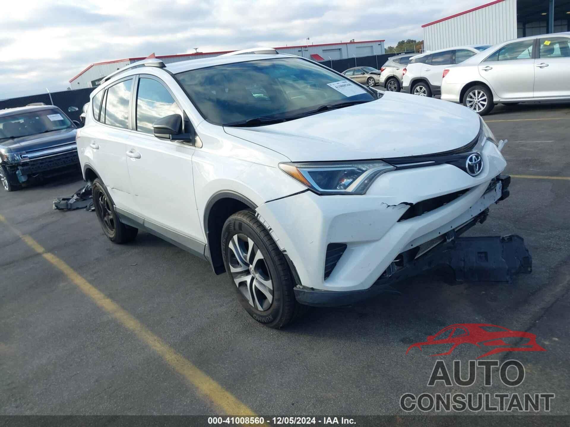 TOYOTA RAV4 2016 - JTMZFREV5GJ099613