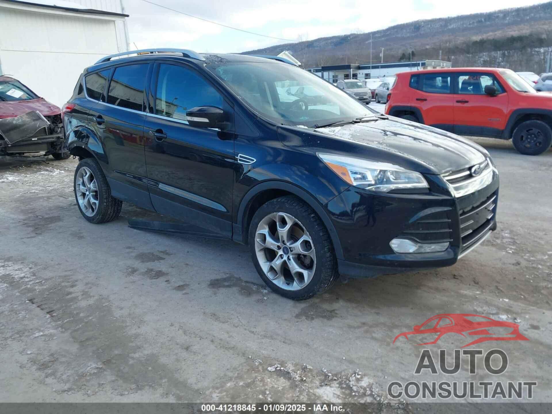 FORD ESCAPE 2016 - 1FMCU9J99GUC49172