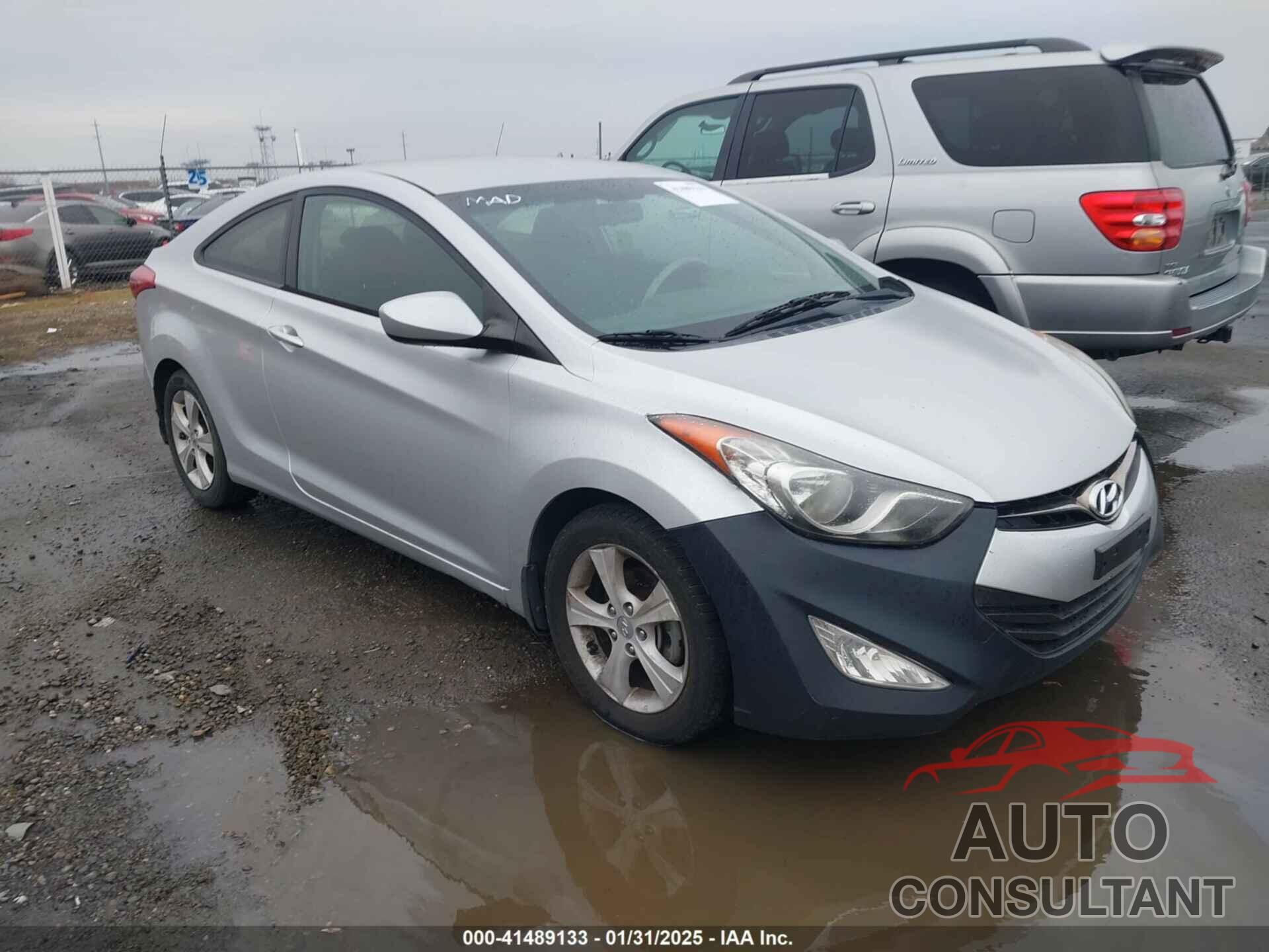 HYUNDAI ELANTRA 2013 - KMHDH6AE6DU019878