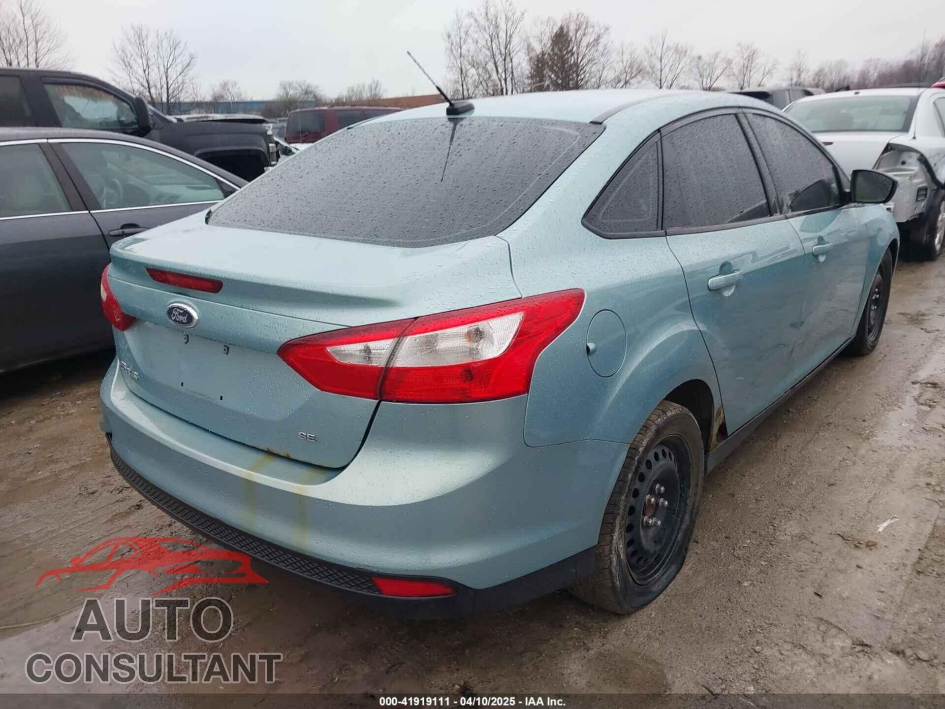 FORD FOCUS 2012 - 1FAHP3F26CL205355