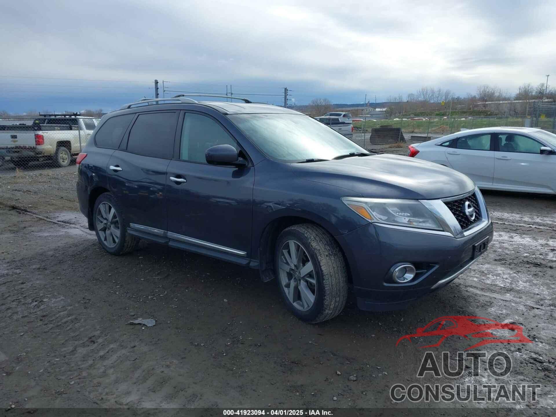 NISSAN PATHFINDER 2013 - 5N1AR2MM6DC638983