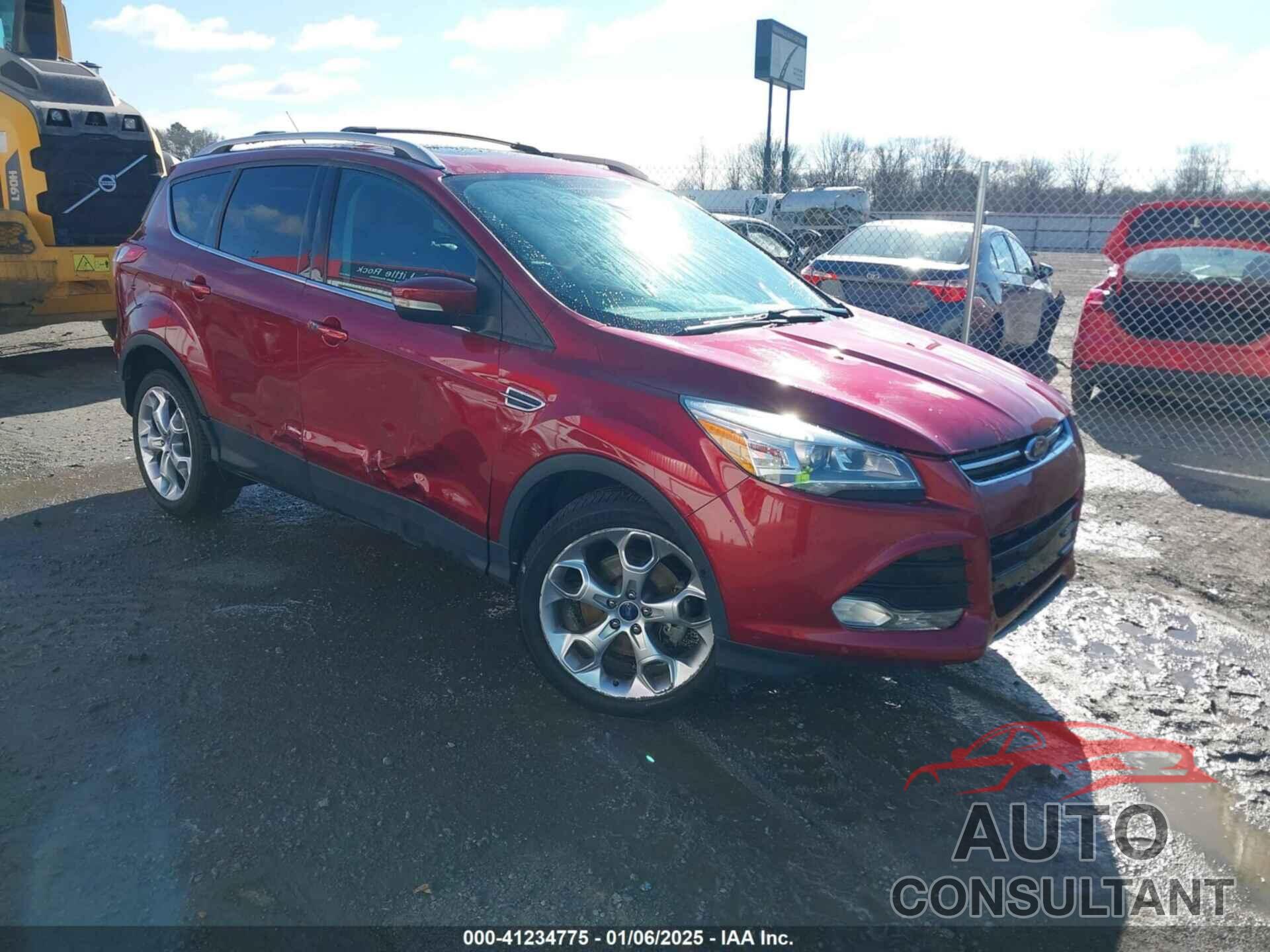 FORD ESCAPE 2013 - 1FMCU0J92DUC31569
