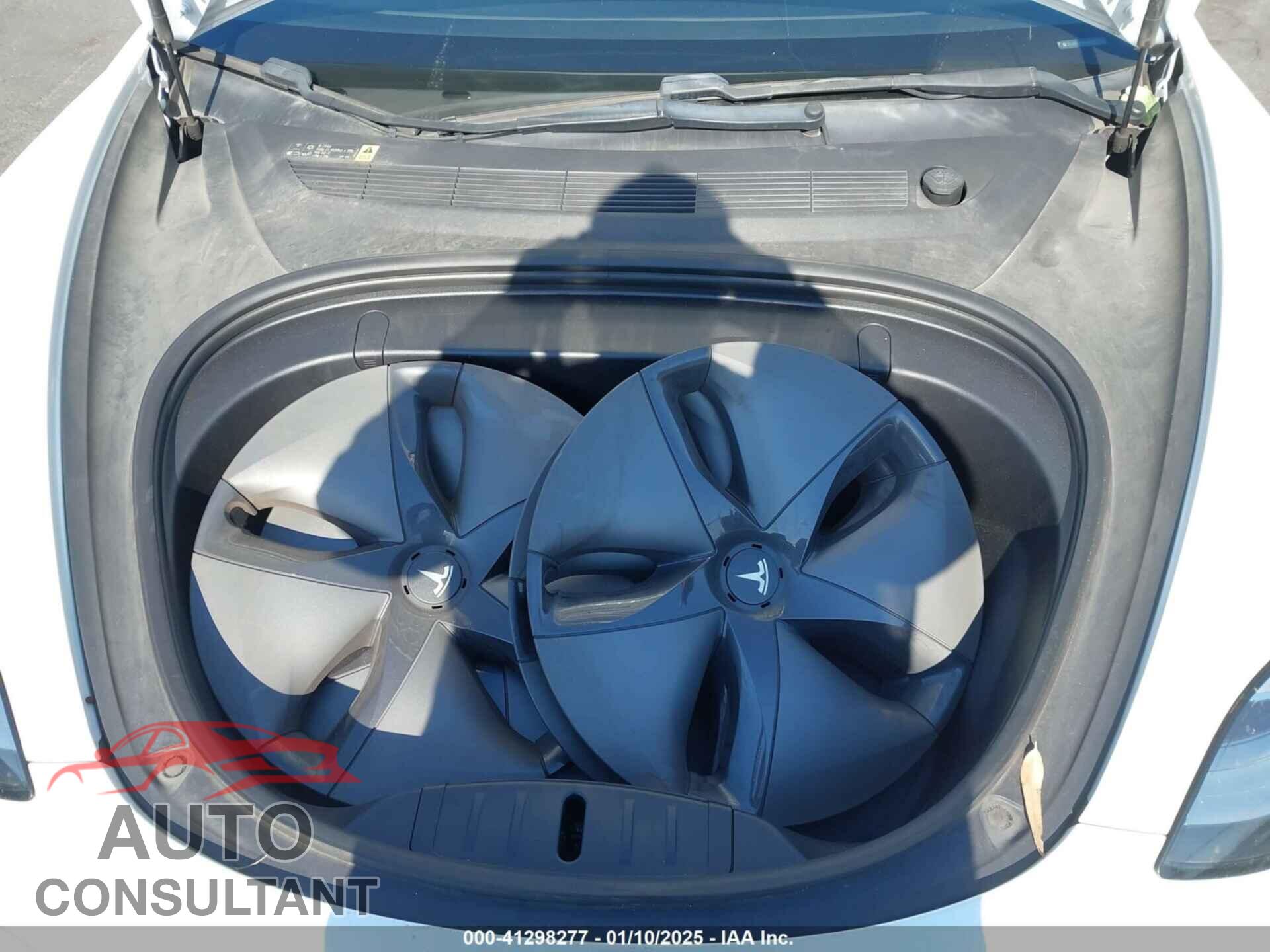 TESLA MODEL 3 2019 - 5YJ3E1EB0KF494721