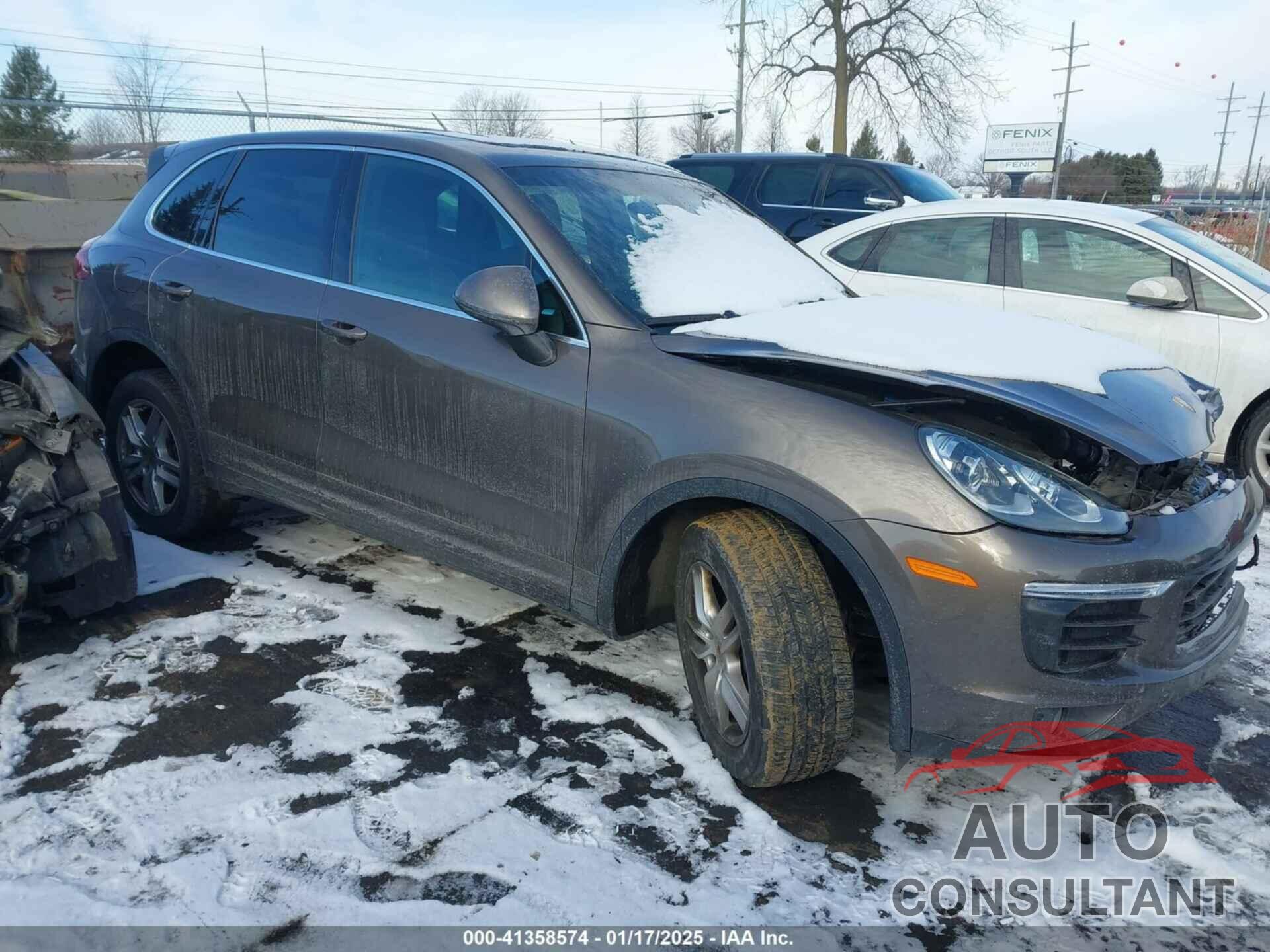 PORSCHE CAYENNE 2016 - WP1AA2A21GLA05440