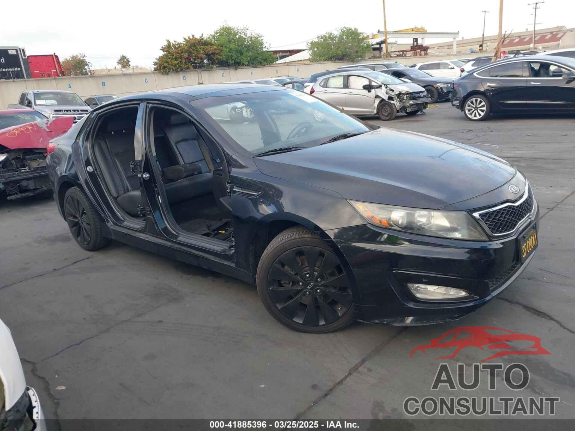 KIA OPTIMA 2012 - 5XXGR4A63CG001757