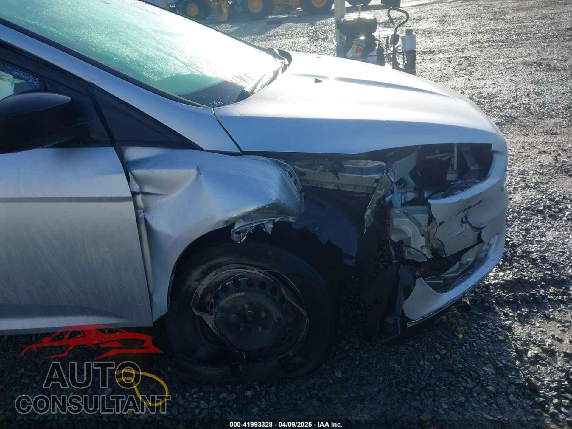 FORD FOCUS 2017 - 1FADP3E2XHL231075