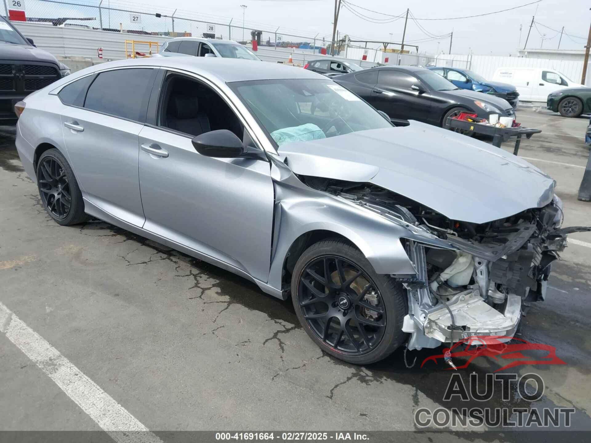HONDA ACCORD 2018 - 1HGCV1F33JA154883