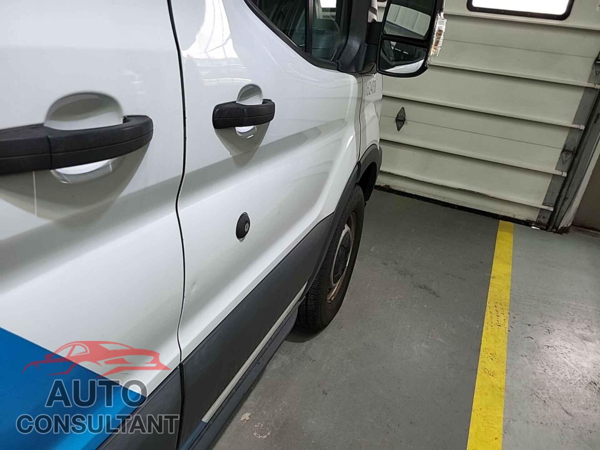 FORD TRANSIT 2016 - 1FTYR1YMXGKB55563