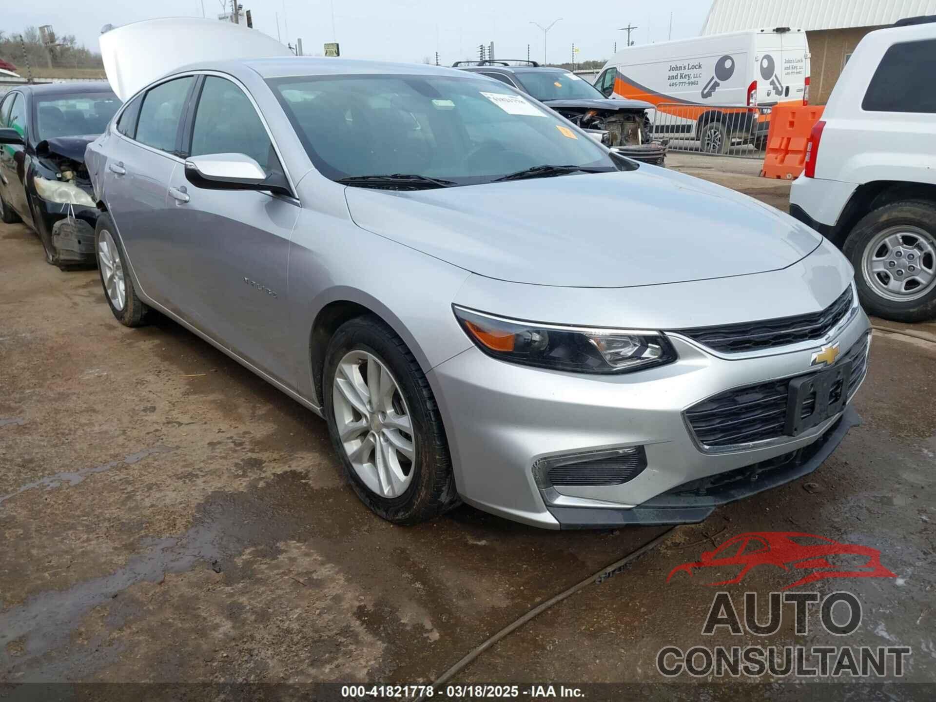 CHEVROLET MALIBU 2018 - 1G1ZD5ST8JF263988