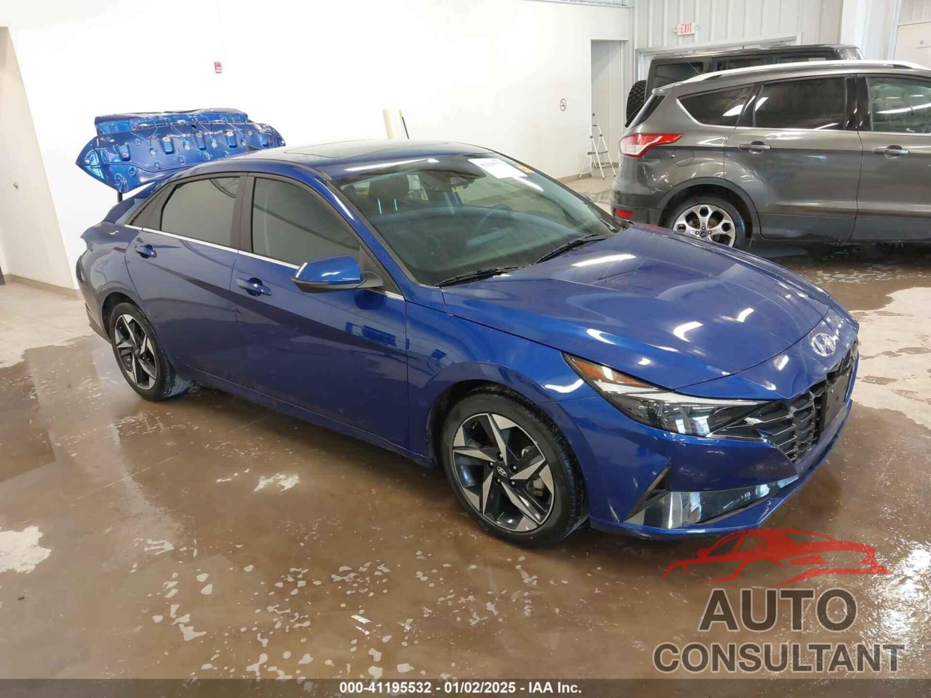 HYUNDAI ELANTRA 2023 - KMHLP4AG7PU507407