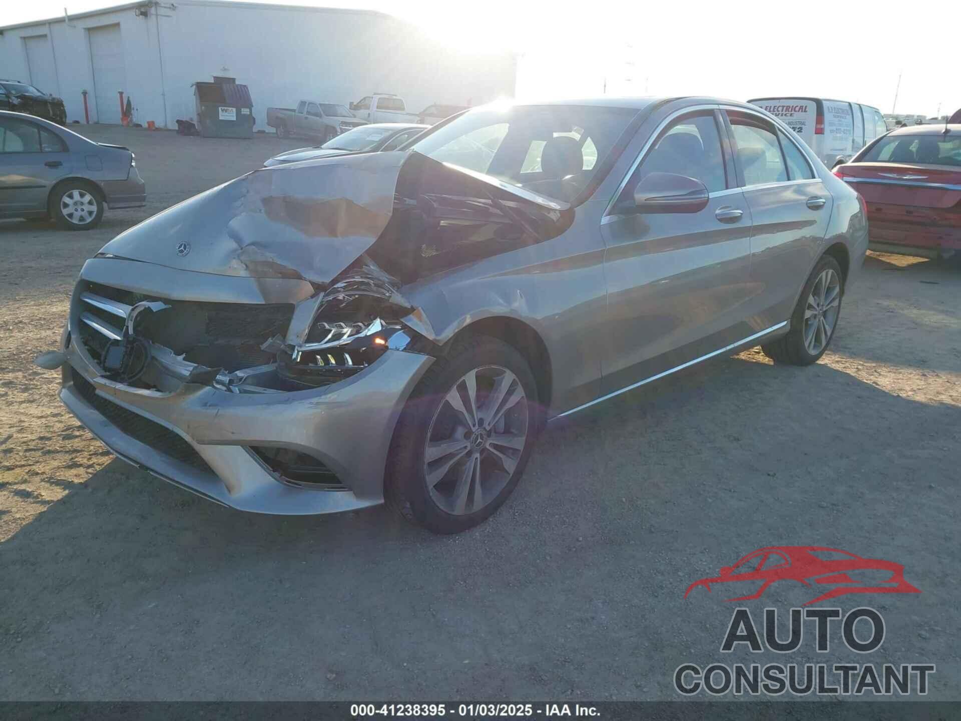 MERCEDES-BENZ C 300 2019 - 55SWF8EB2KU296000