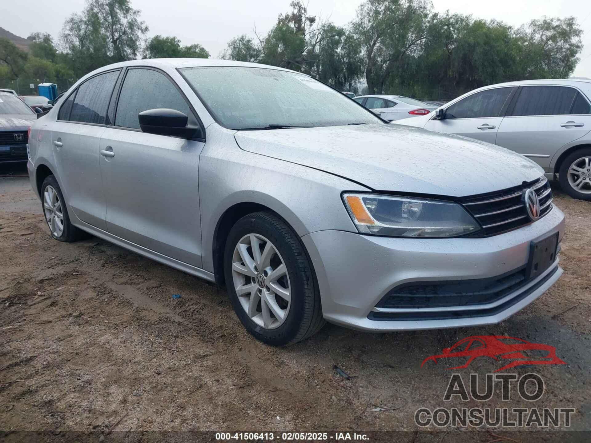 VOLKSWAGEN JETTA 2015 - 3VWD17AJ5FM307746