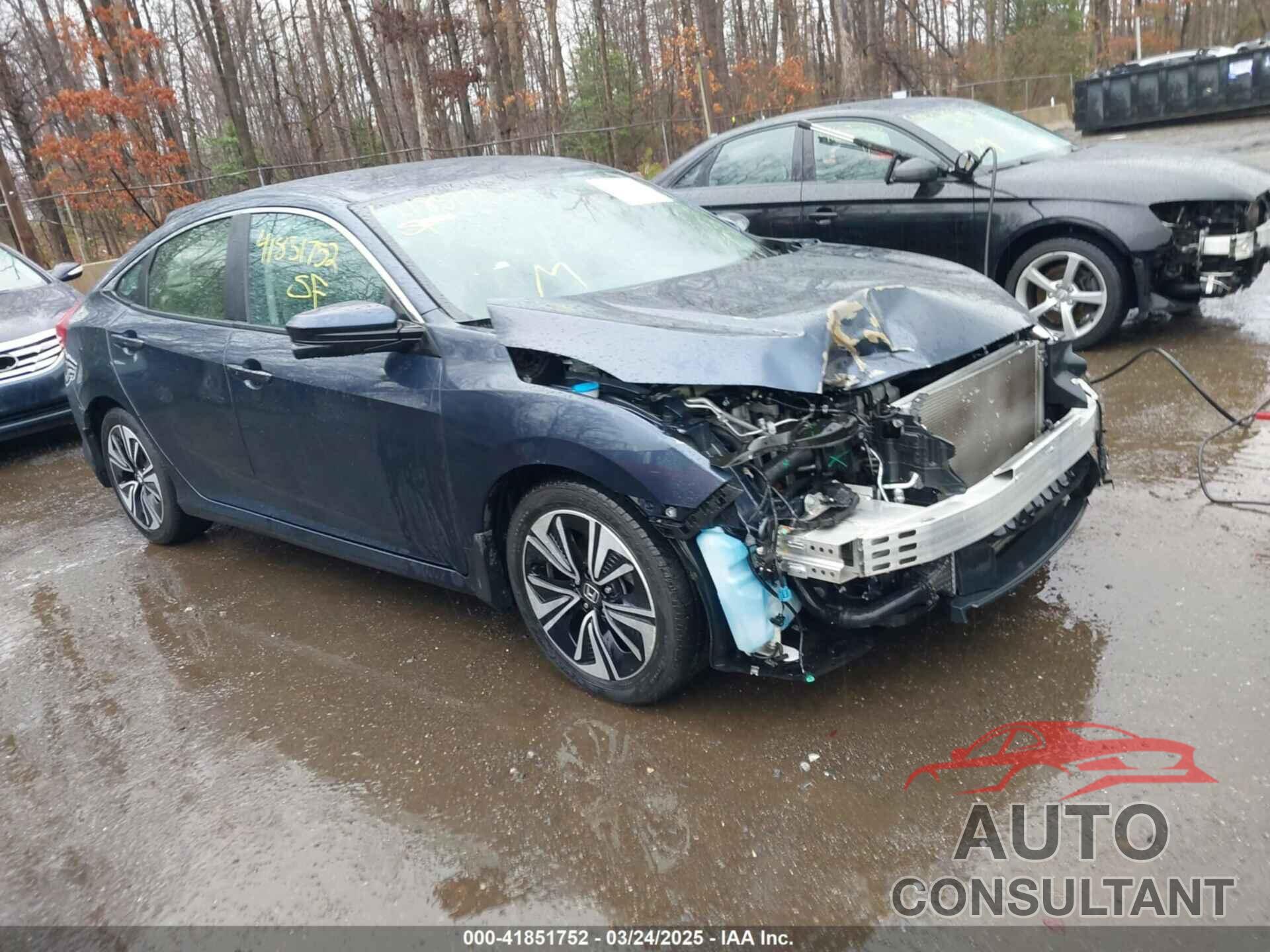 HONDA CIVIC 2018 - JHMFC1F70JX020297
