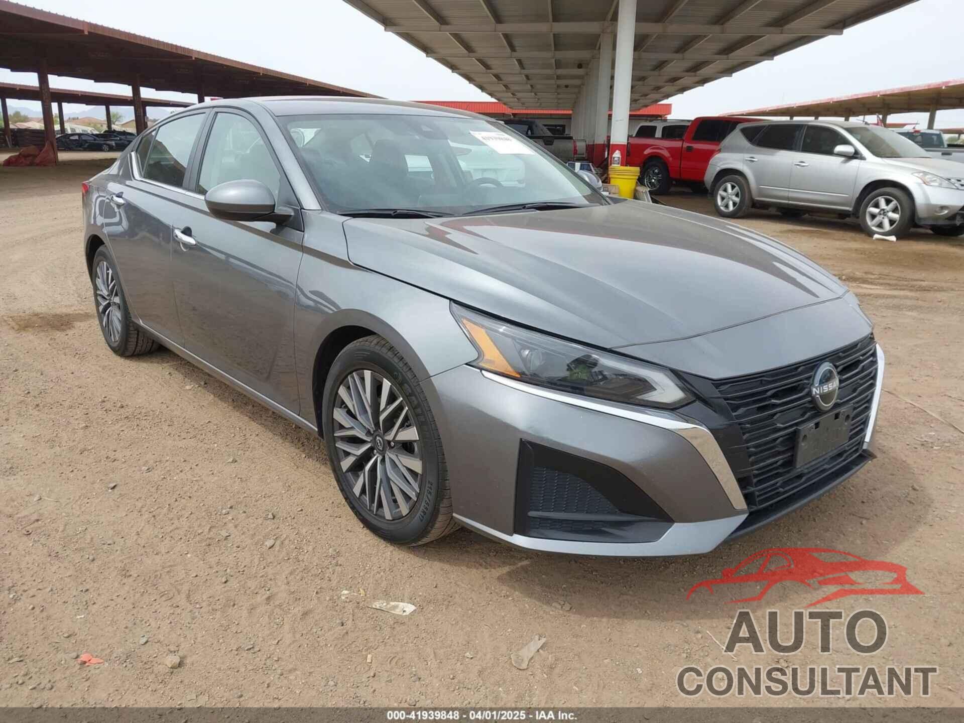 NISSAN ALTIMA 2023 - 1N4BL4DV3PN352621