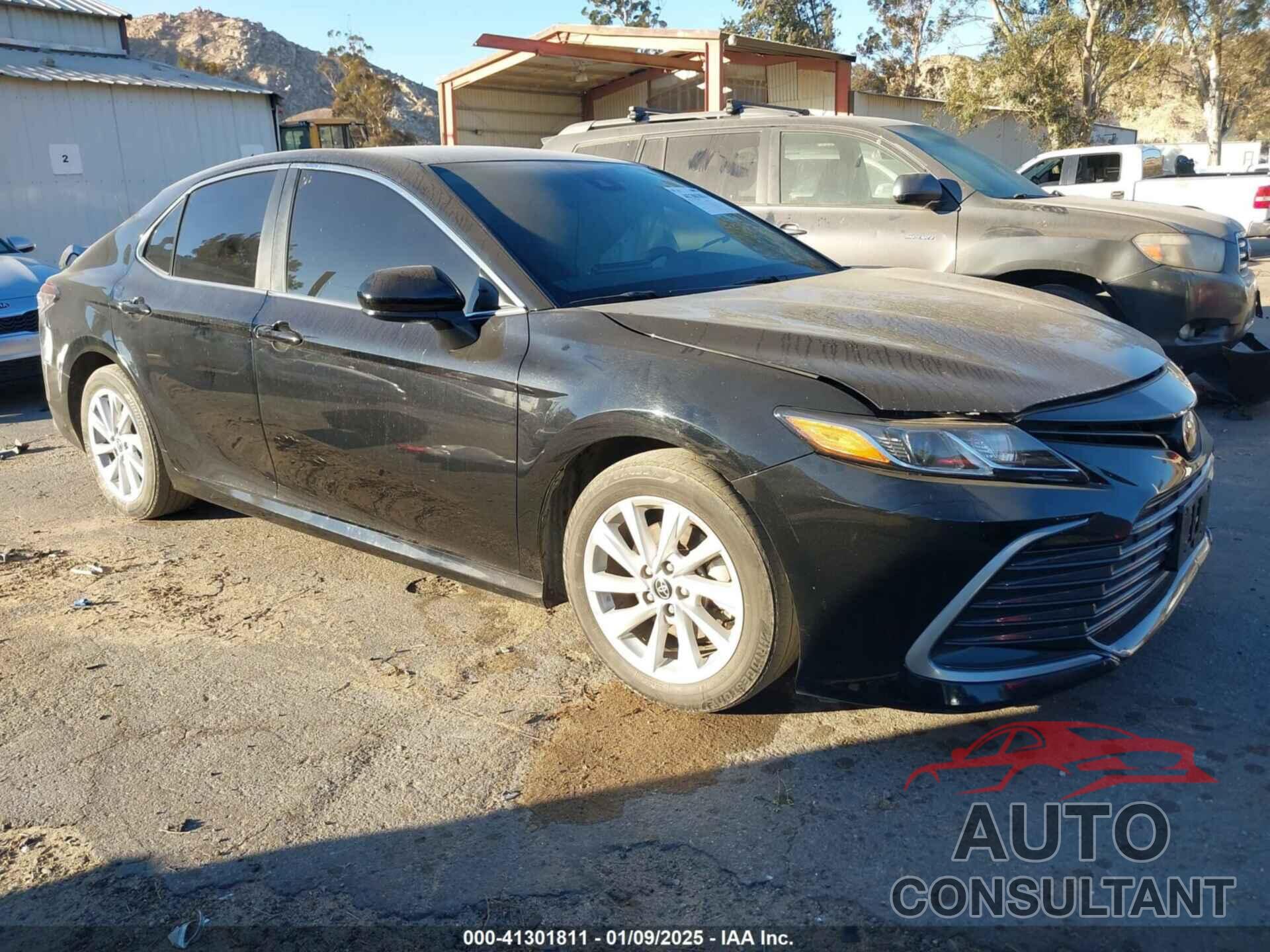 TOYOTA CAMRY 2022 - 4T1C11AKXNU638879
