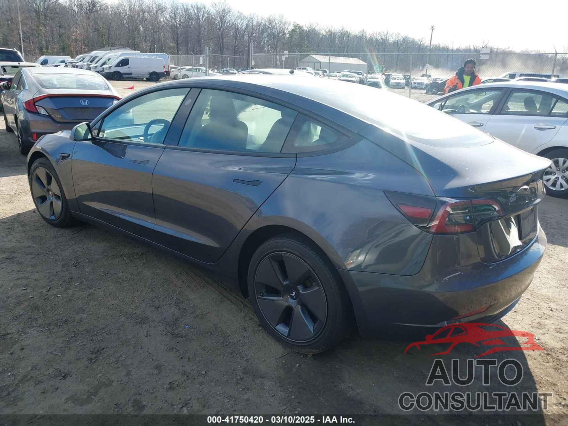 TESLA MODEL 3 2023 - 5YJ3E1EA7PF641292
