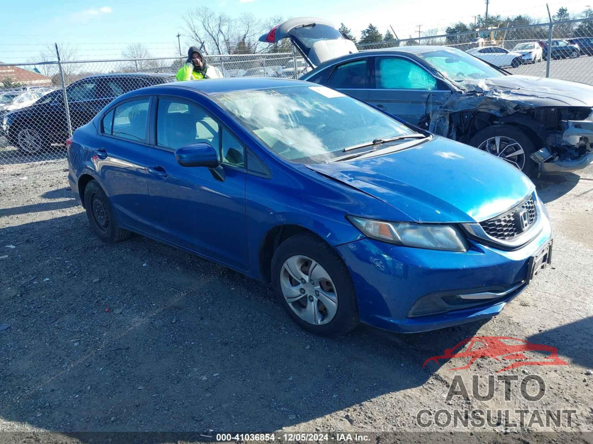 HONDA CIVIC 2014 - 2HGFB2F57EH559357
