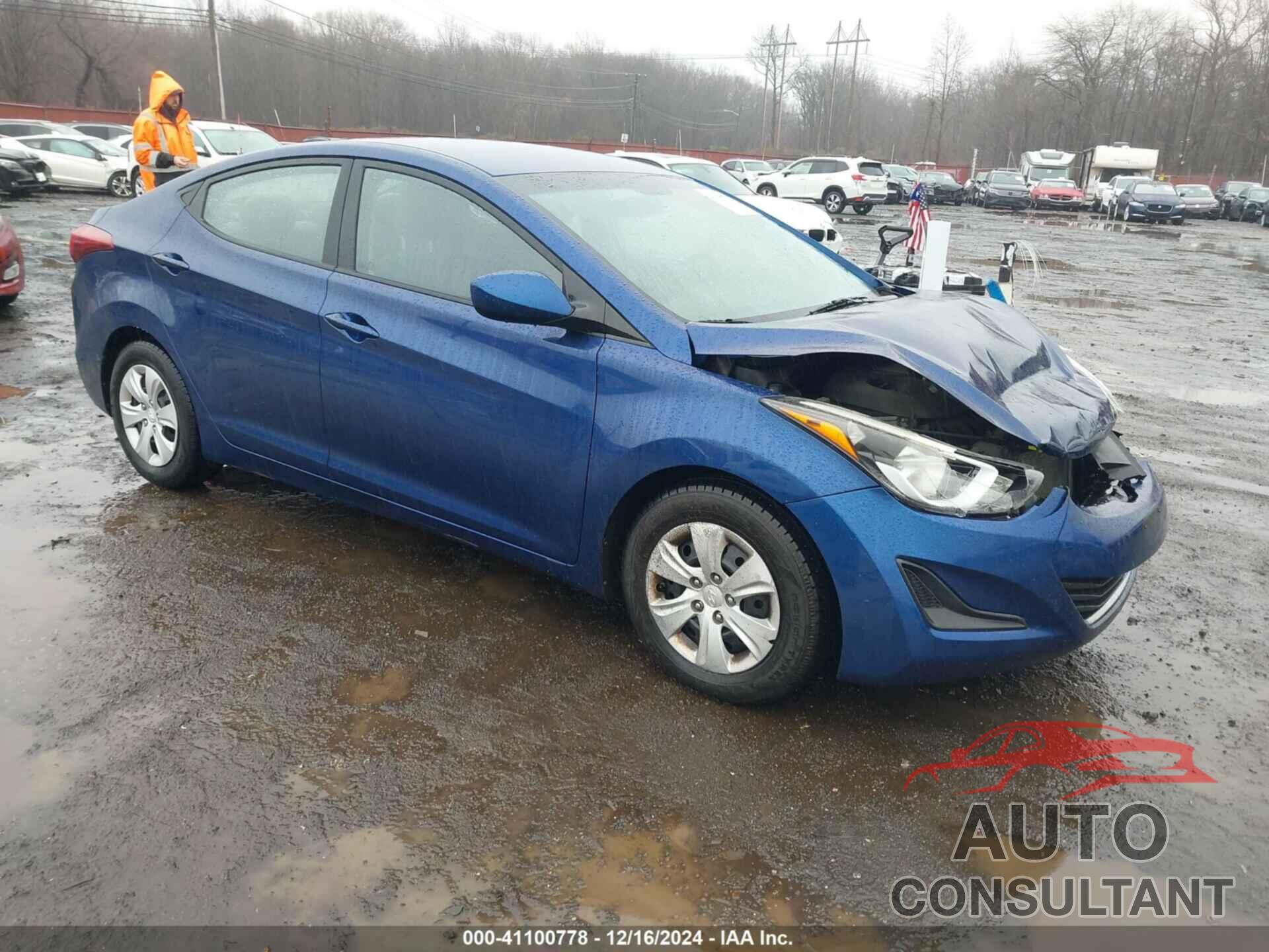 HYUNDAI ELANTRA 2016 - 5NPDH4AE2GH728749
