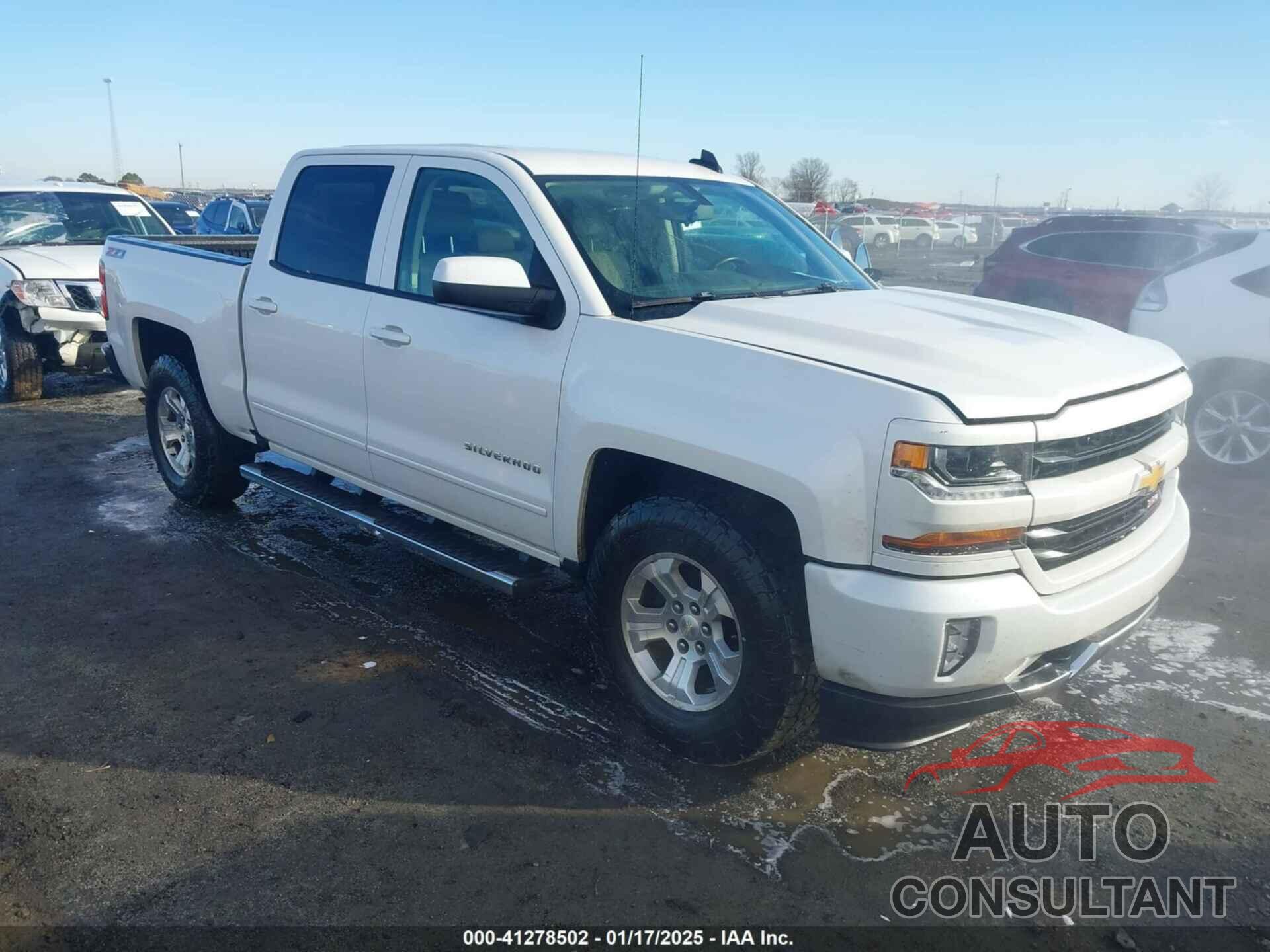 CHEVROLET SILVERADO 1500 2017 - 3GCUKREC4HG309349