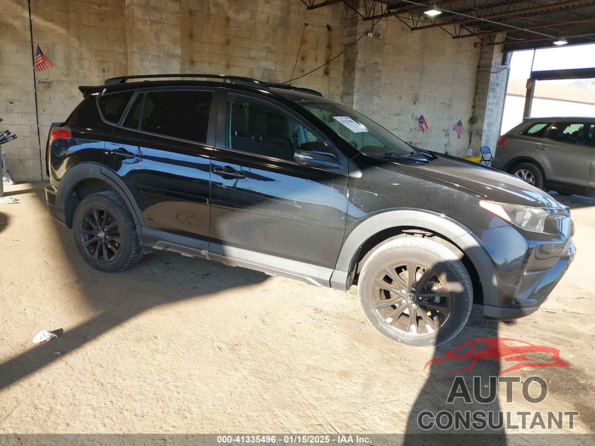 TOYOTA RAV4 2018 - 2T3RFREVXJW779144