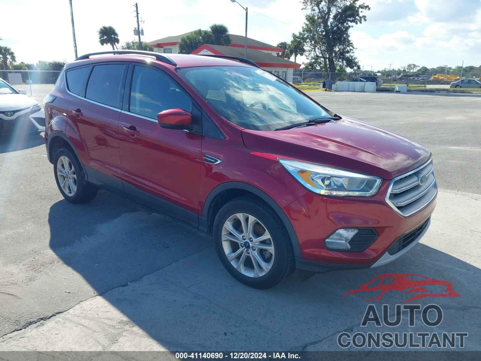 FORD ESCAPE 2018 - 1FMCU0HD5JUA17388