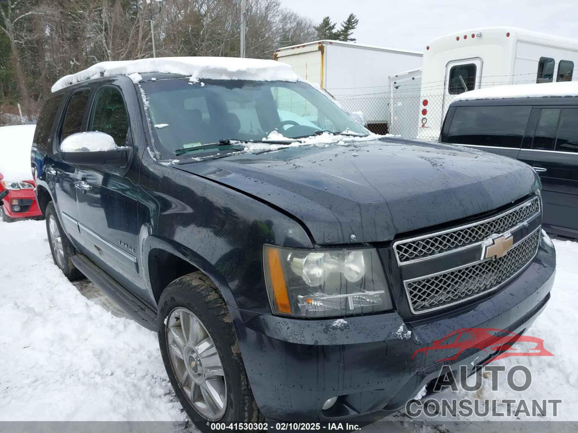 CHEVROLET TAHOE 2010 - 1GNUKCE05AR152169