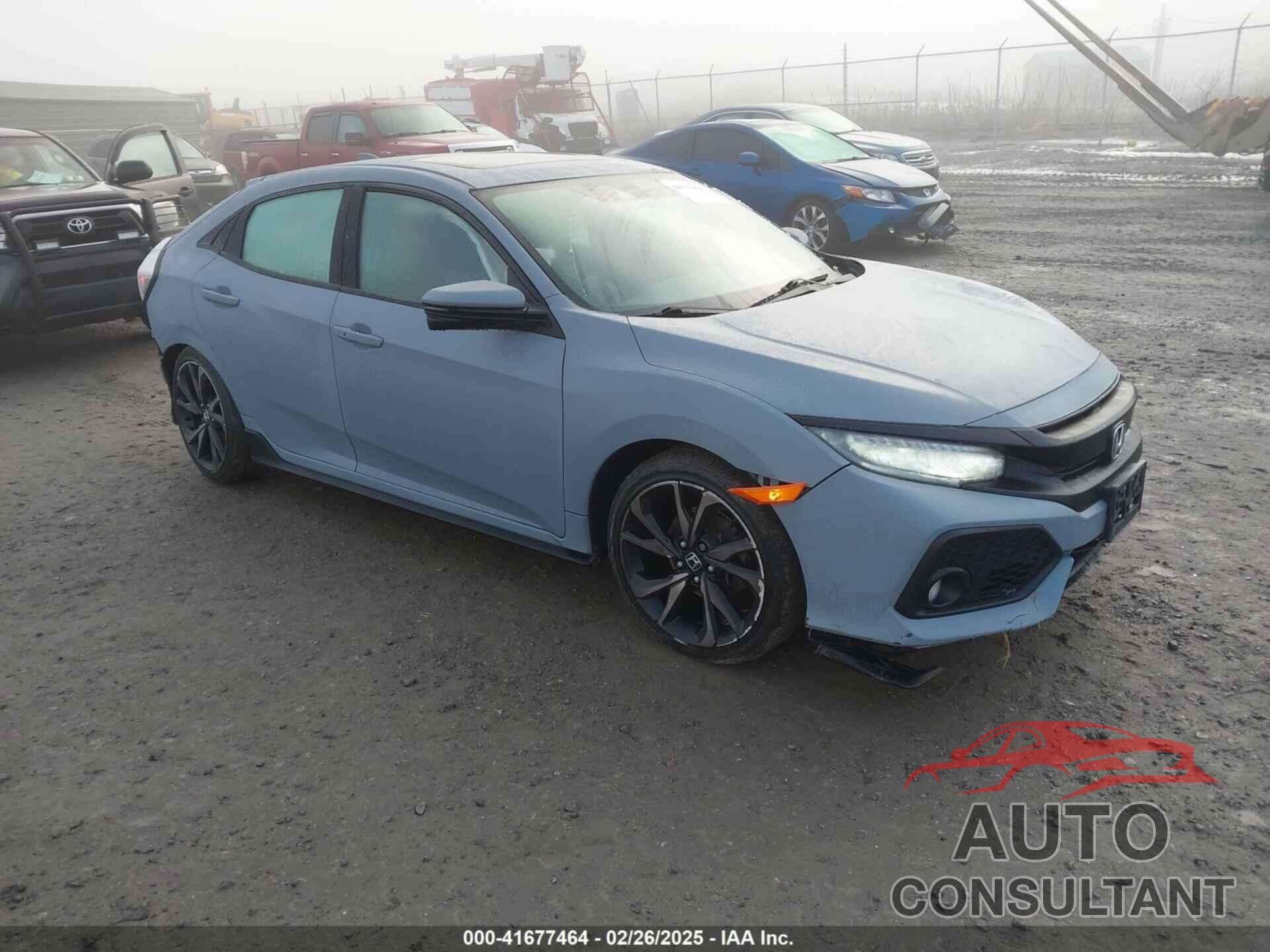 HONDA CIVIC 2017 - SHHFK7H94HU218373