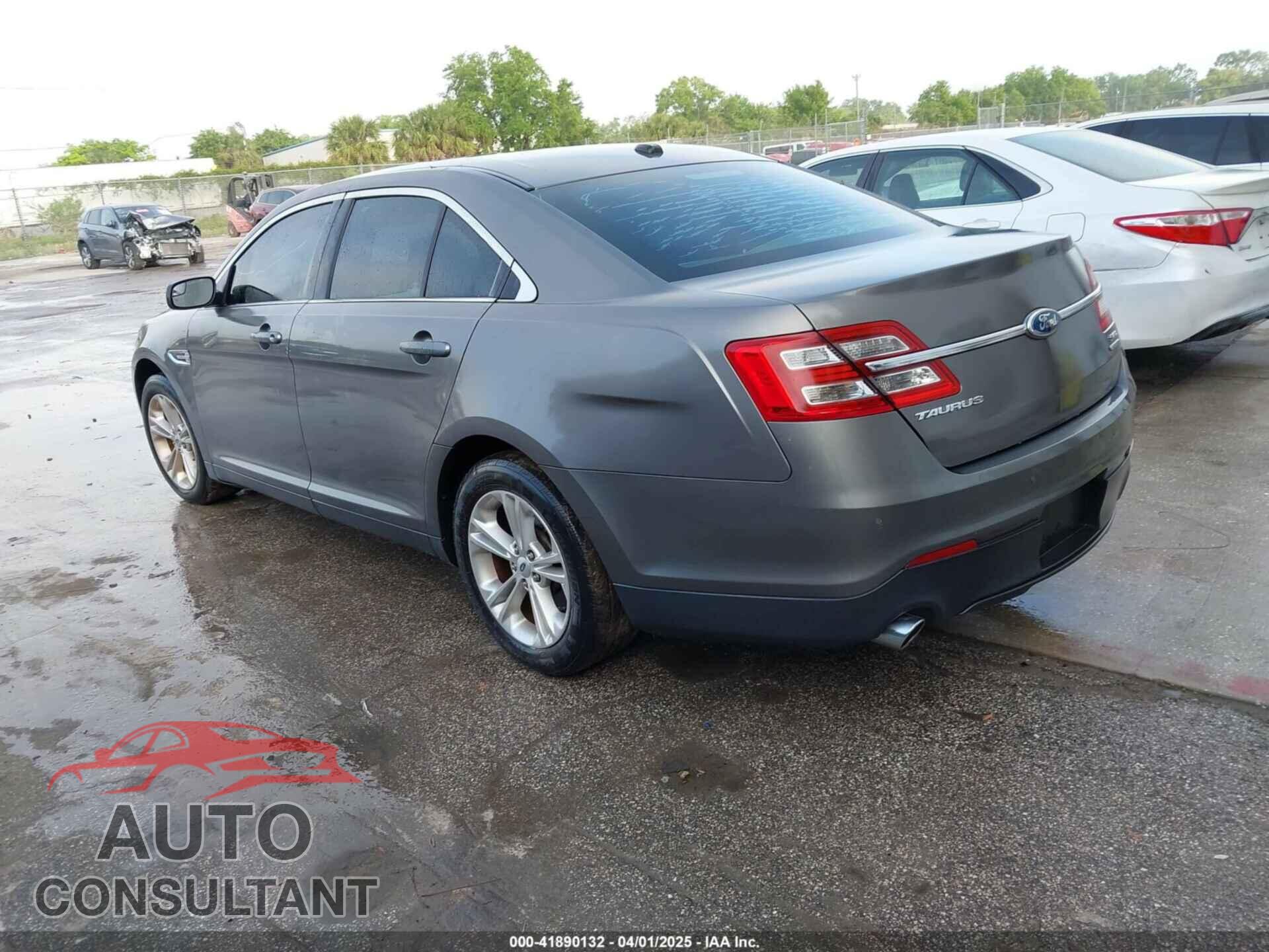 FORD TAURUS 2013 - 1FAHP2E82DG123729