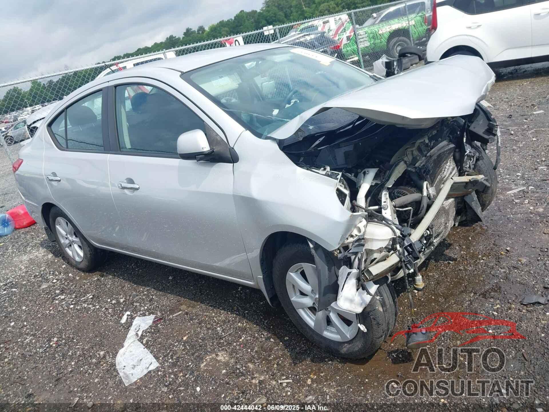NISSAN VERSA 2013 - 3N1CN7APXDL856646