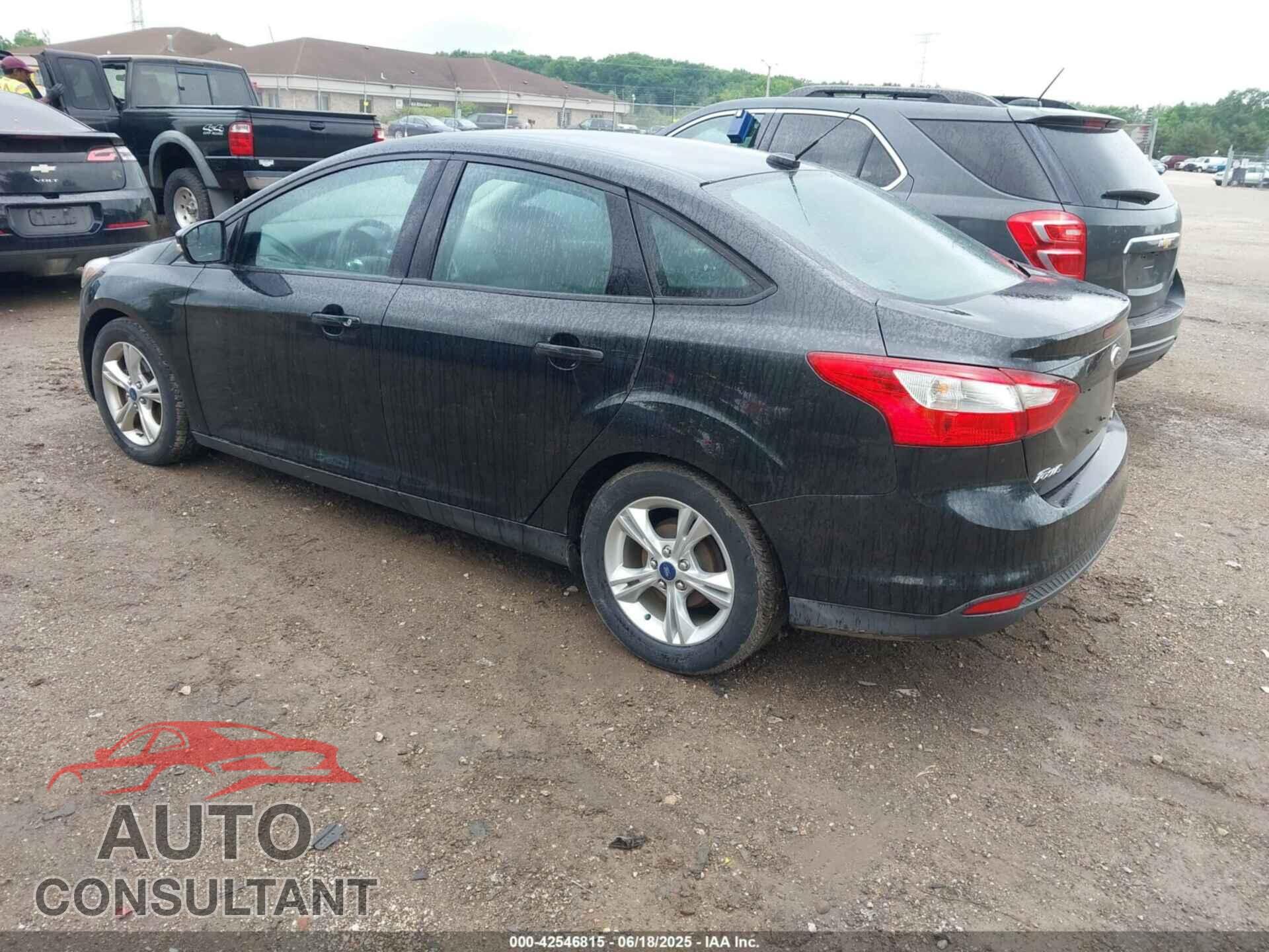FORD FOCUS 2014 - 1FADP3F25EL388345