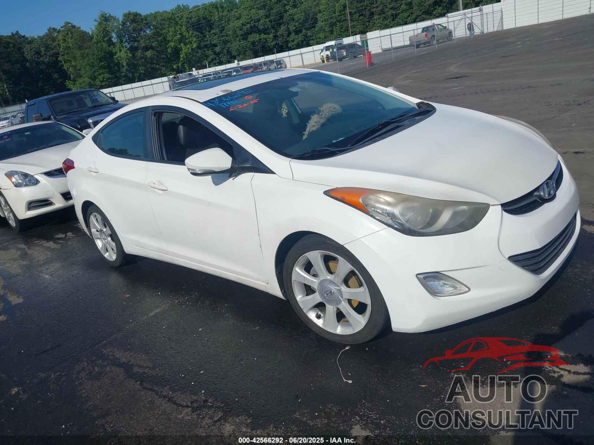 HYUNDAI ELANTRA 2011 - 5NPDH4AE3BH049064