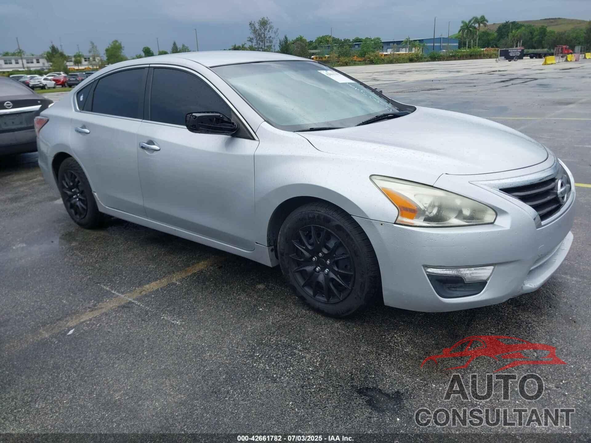 NISSAN ALTIMA 2015 - 1N4AL3AP1FN865618