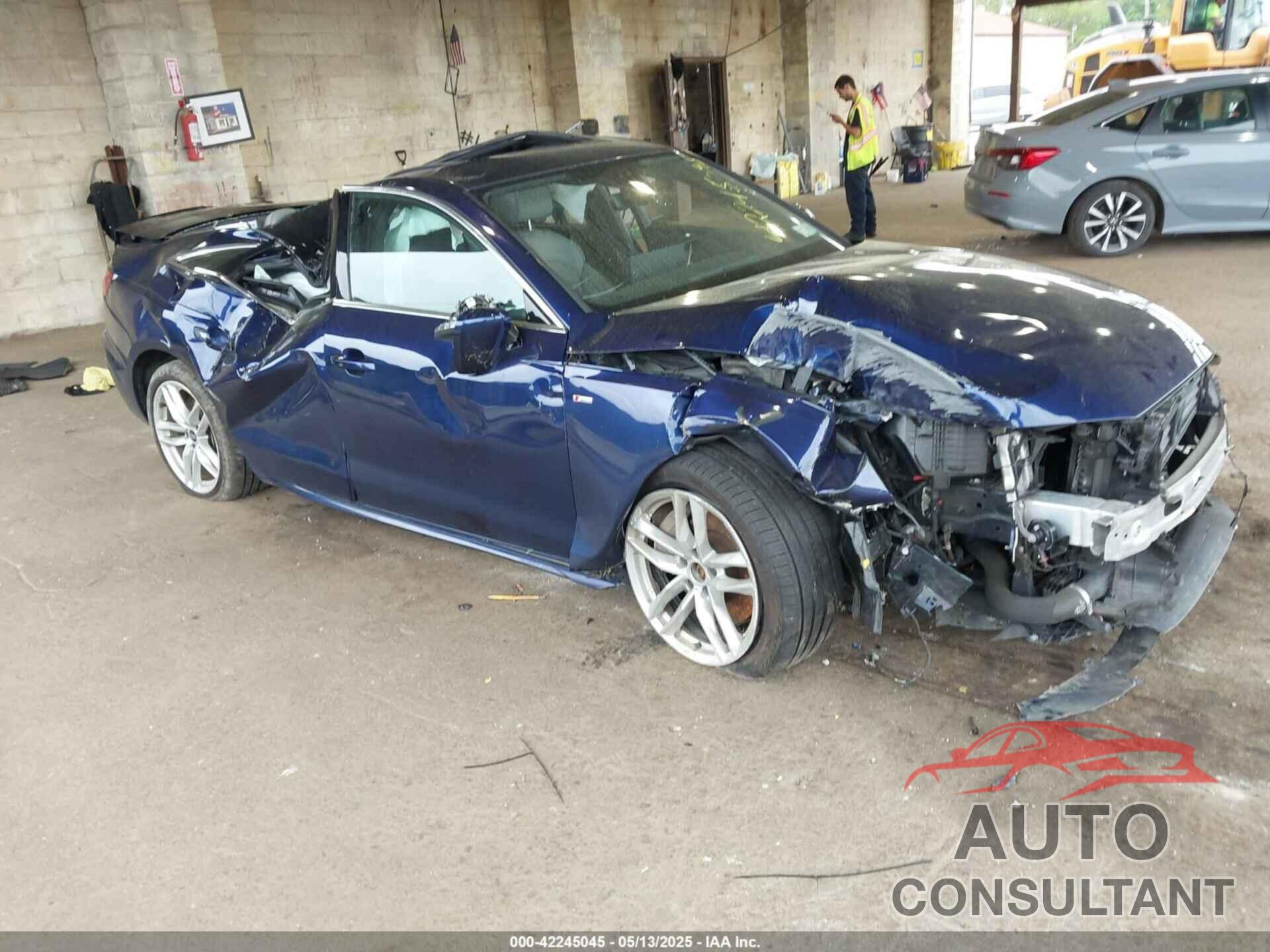 AUDI A4 2021 - WAUEABF44MA086404